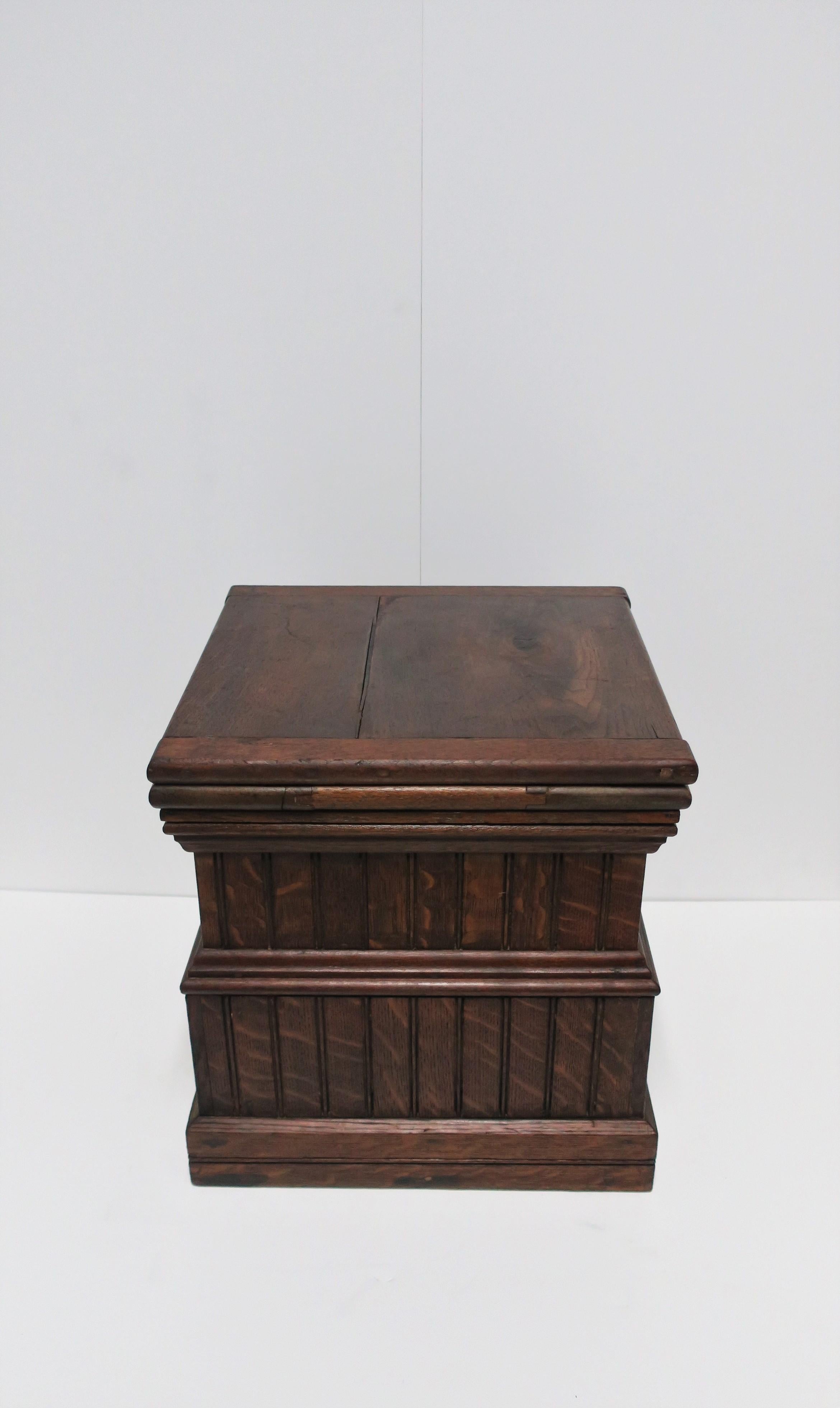 wooden pedestal side table