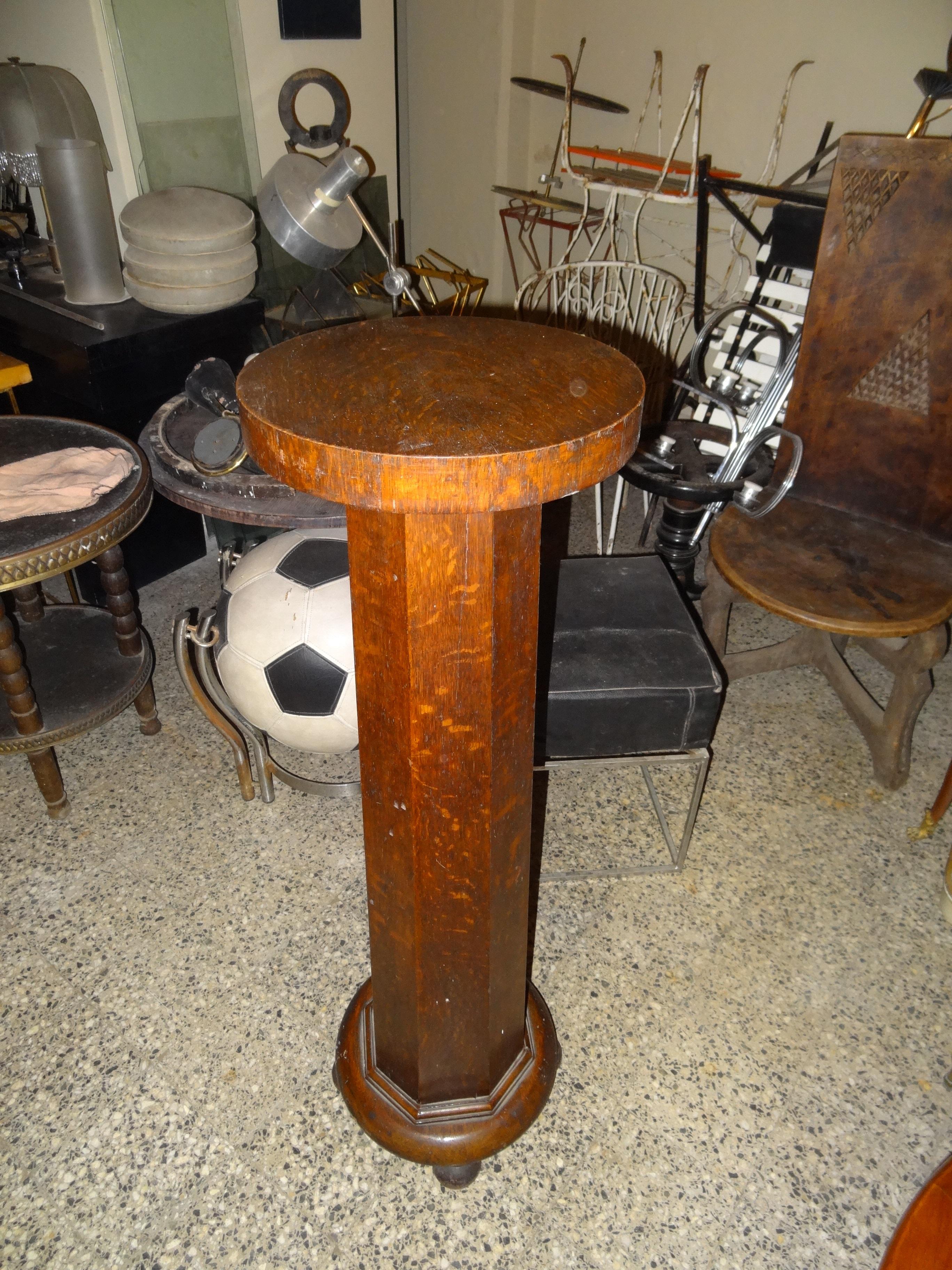 Column Art Deco

Year: 1930
Country: French
We have specialized in the sale of Art Deco and Art Nouveau and Vintage styles since 1982. If you have any questions we are at your disposal.
Pushing the button that reads 'View All From Seller'. And you