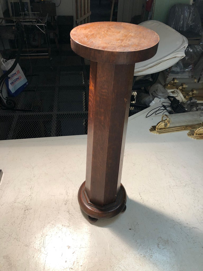 Column, French, in wood, 1930 Art Deco For Sale at 1stDibs