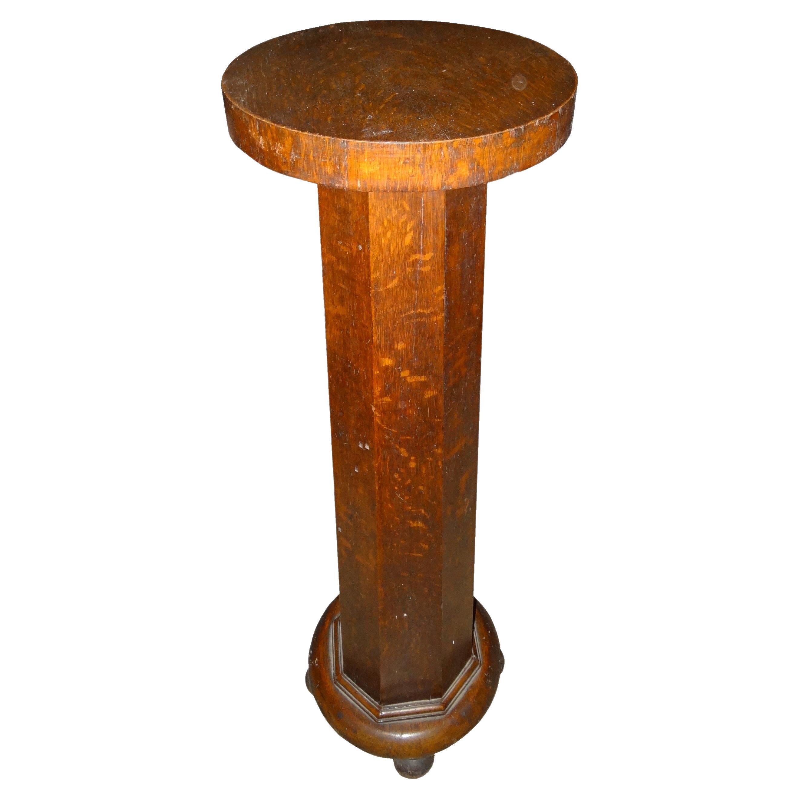 Column, French, in  wood, 1930 Art Deco