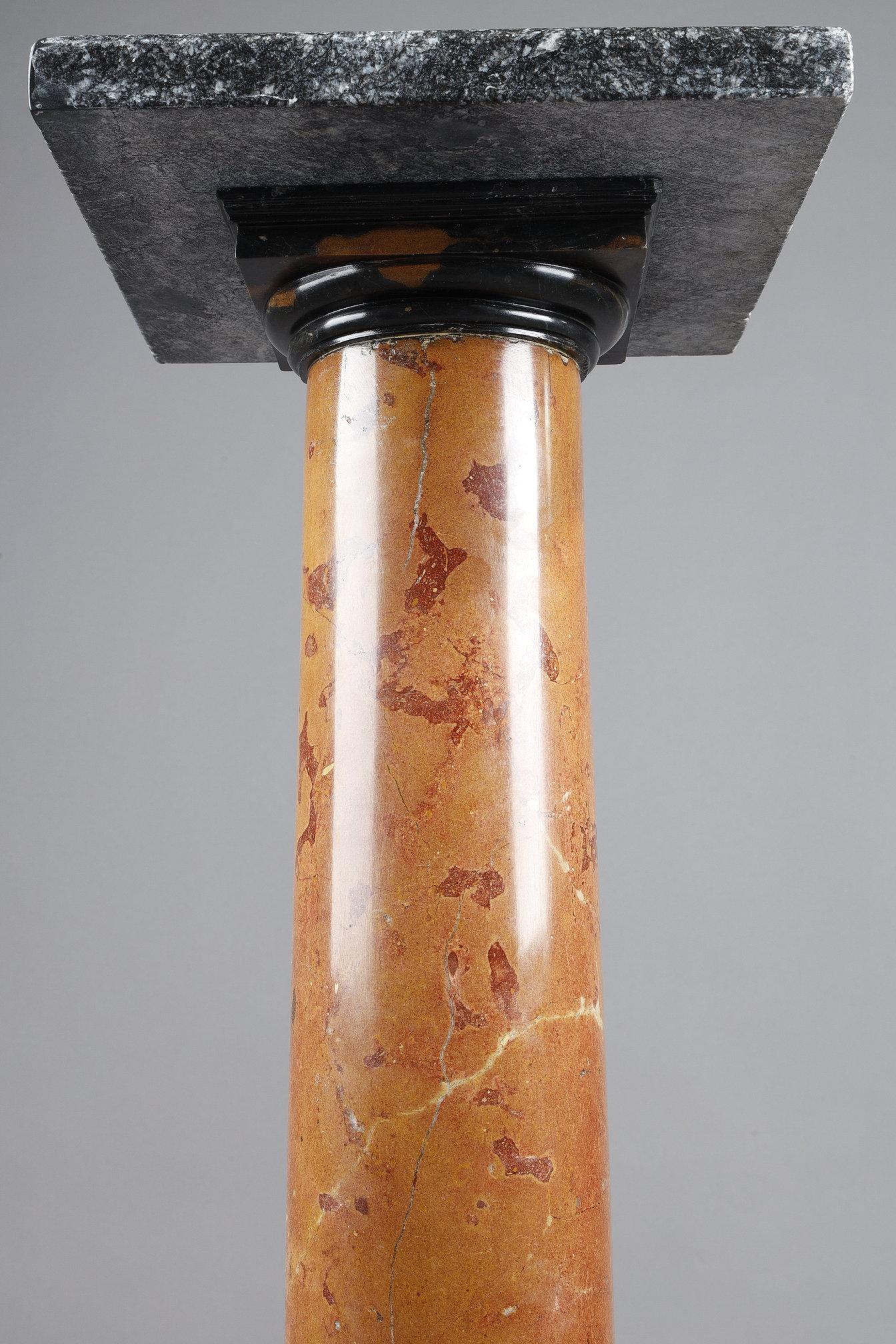 Marble Column in red Pyrenean marble from the late 19th century For Sale