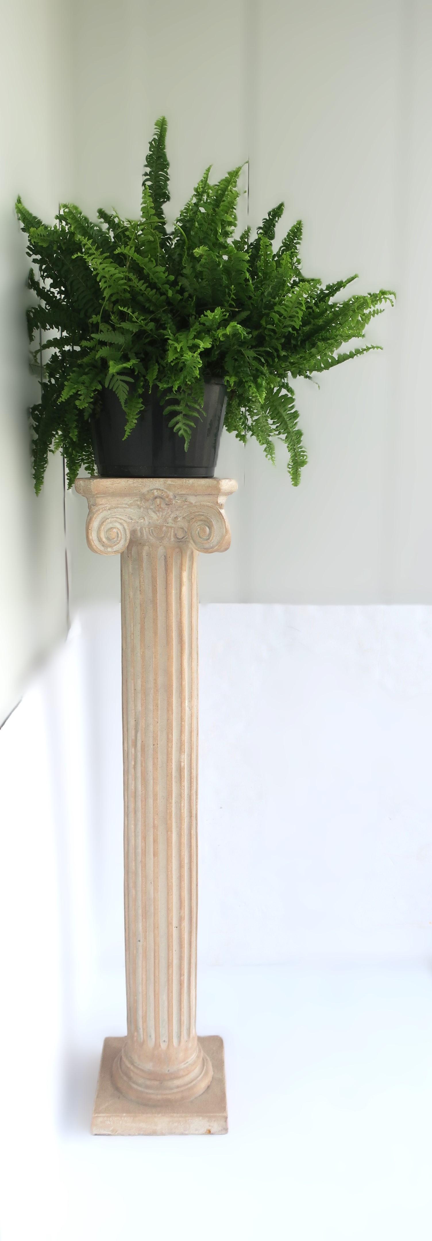 20th Century Column Pedestal Pillar Stand Neoclassical Style For Sale