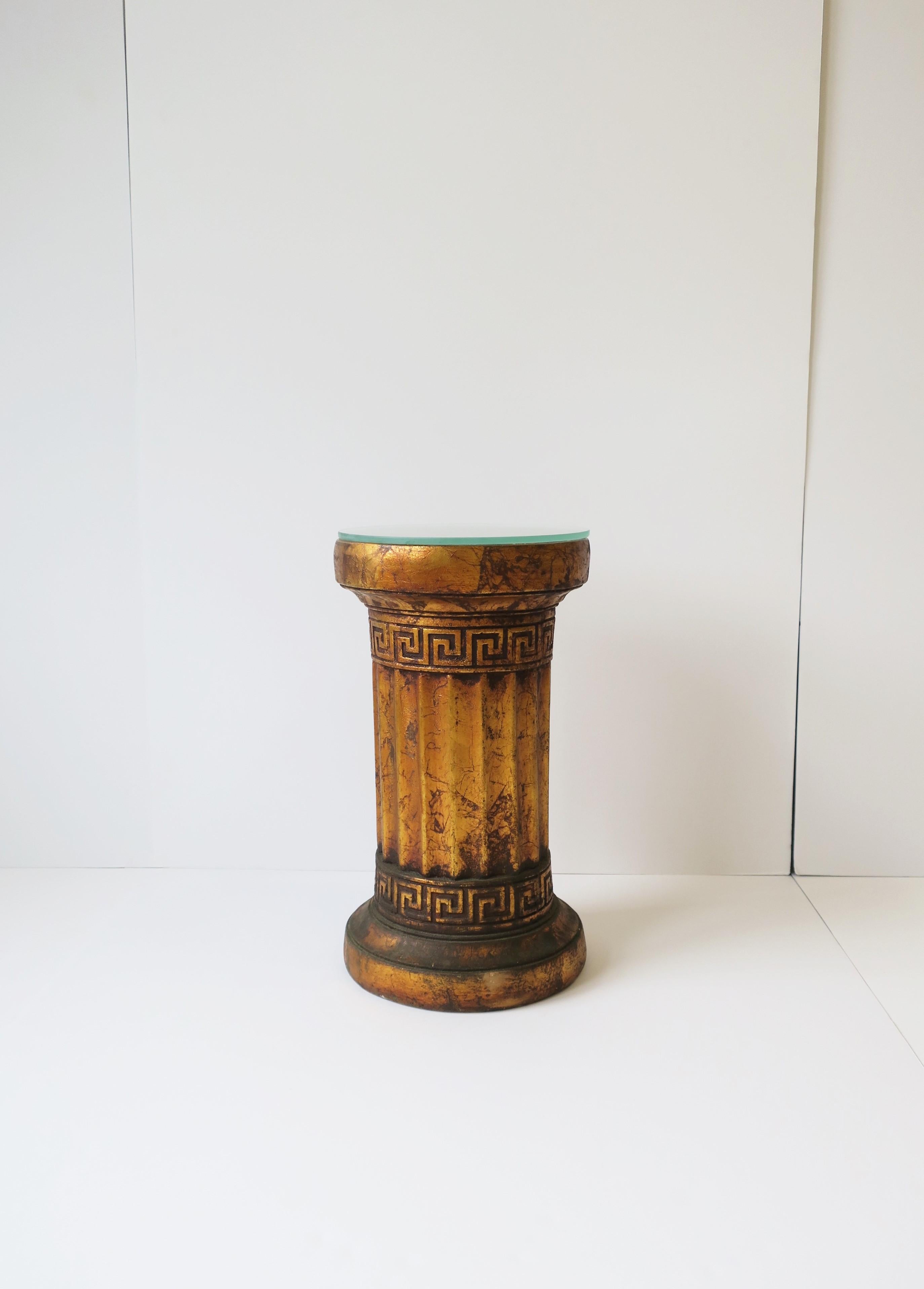 Verre The Pedestal Column Drinks Side Table or Plant Stand Néoclassique  en vente