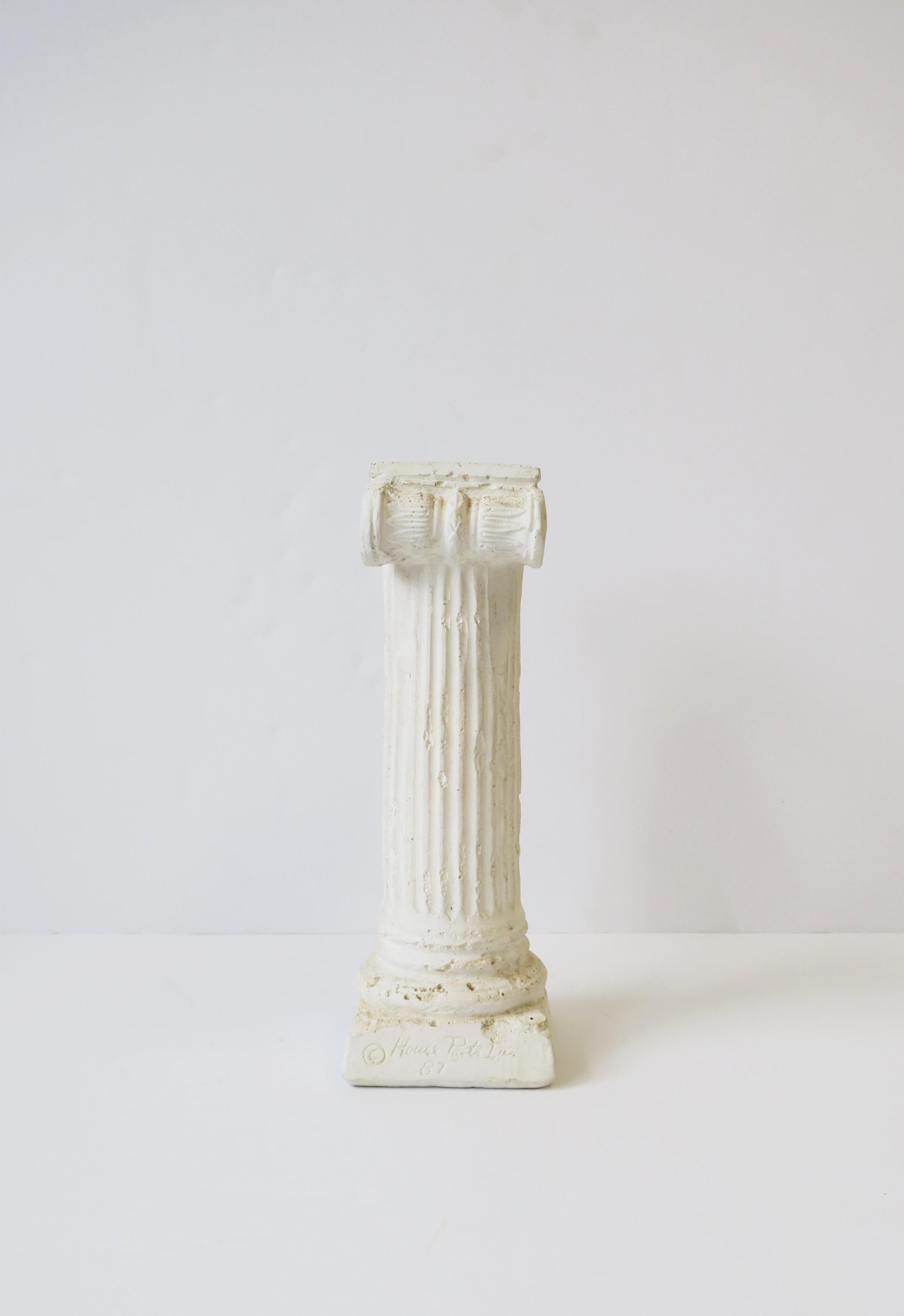 Column Pillar White Plaster Candlestick Holder Object Neoclassical Style, 1980s For Sale 5
