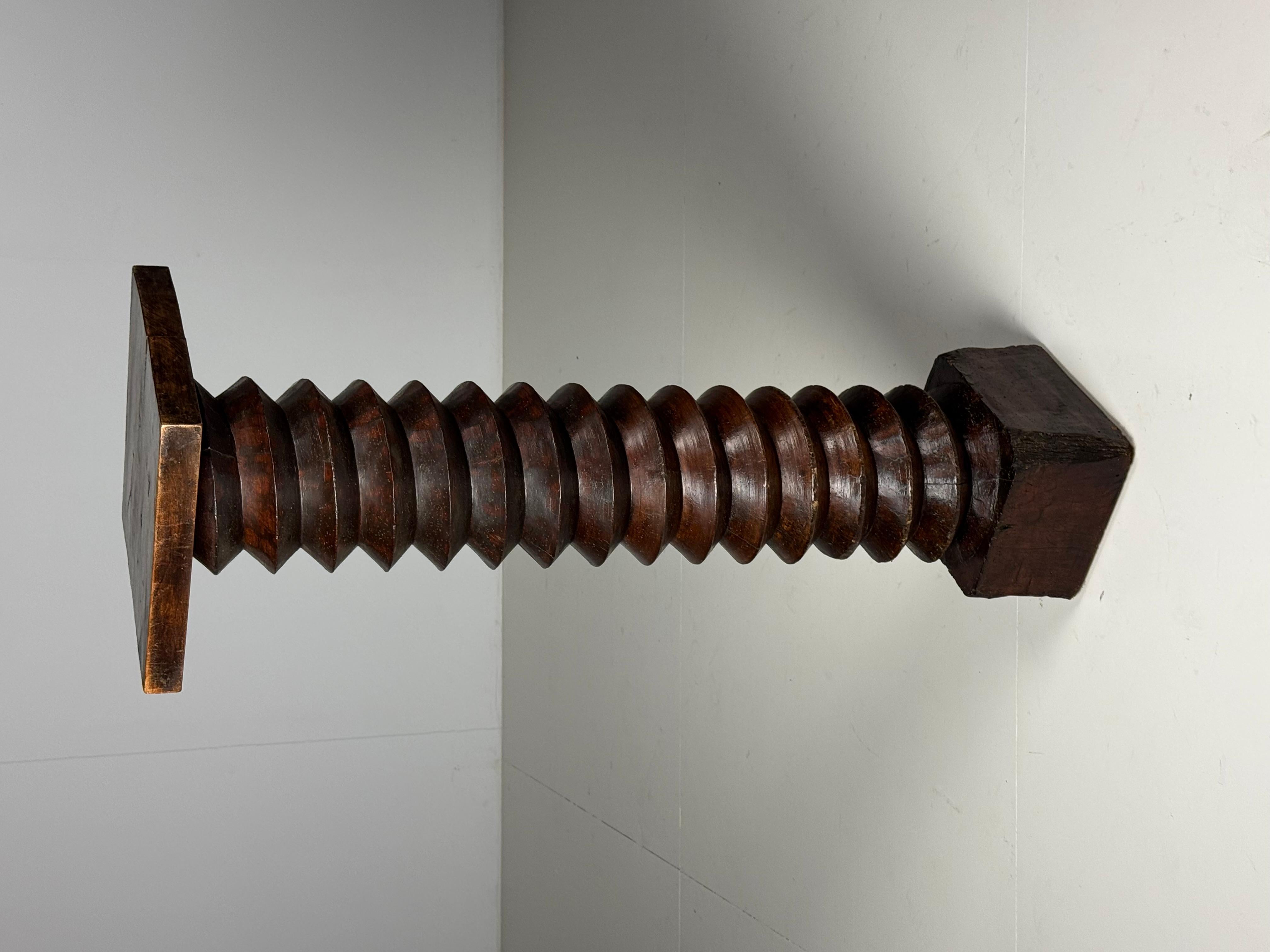 Column Press French ca. 1900 For Sale 15