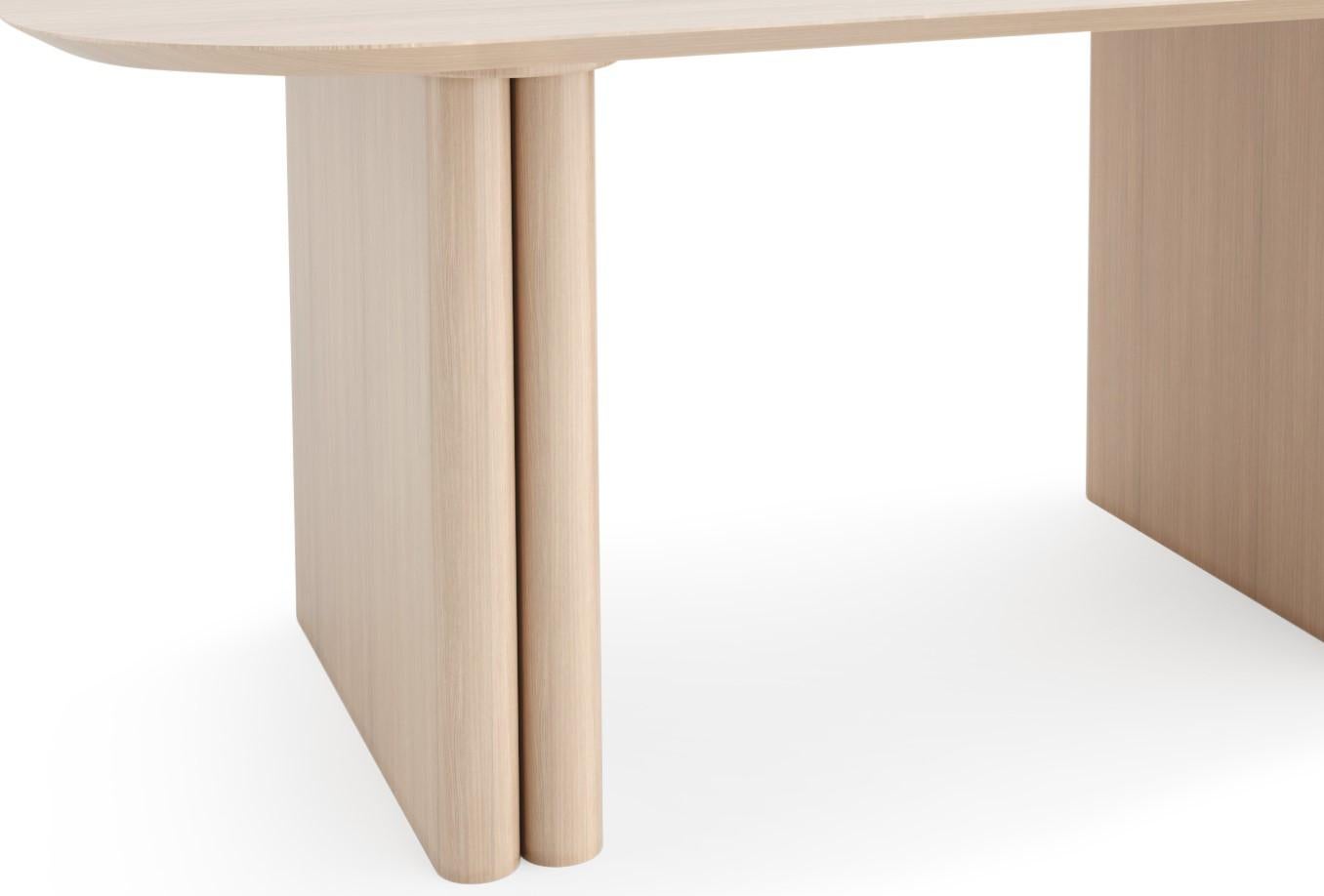 Rechteckiger Säulentisch von Black Table Studio, Ahornholz, REP von Tuleste Factory (amerikanisch) im Angebot