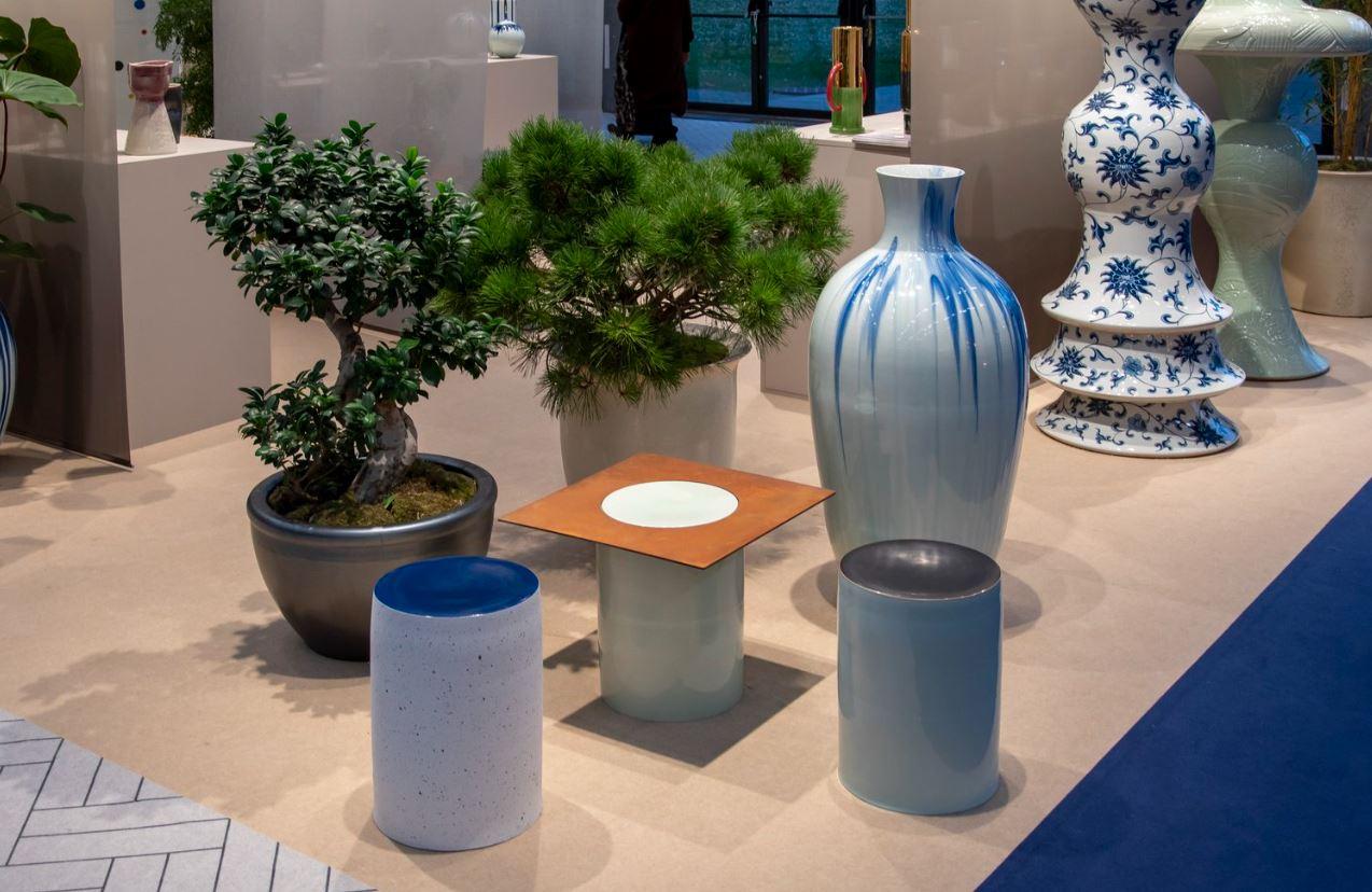 Chinois Table colonne WL Ceramics en vente