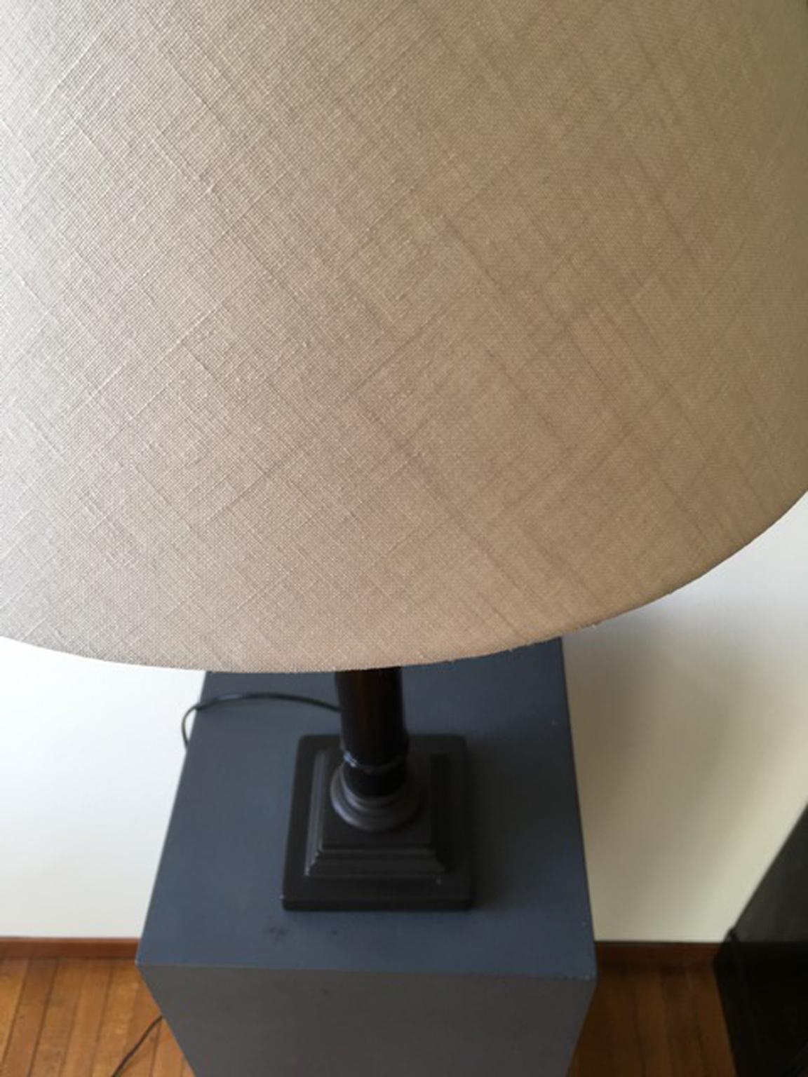 Columned Table Lamp with Natural Lampshade Made in Italy For Sale 5