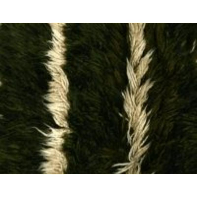 Colville, Super Shaggy Rug In Excellent Condition For Sale In London, GB