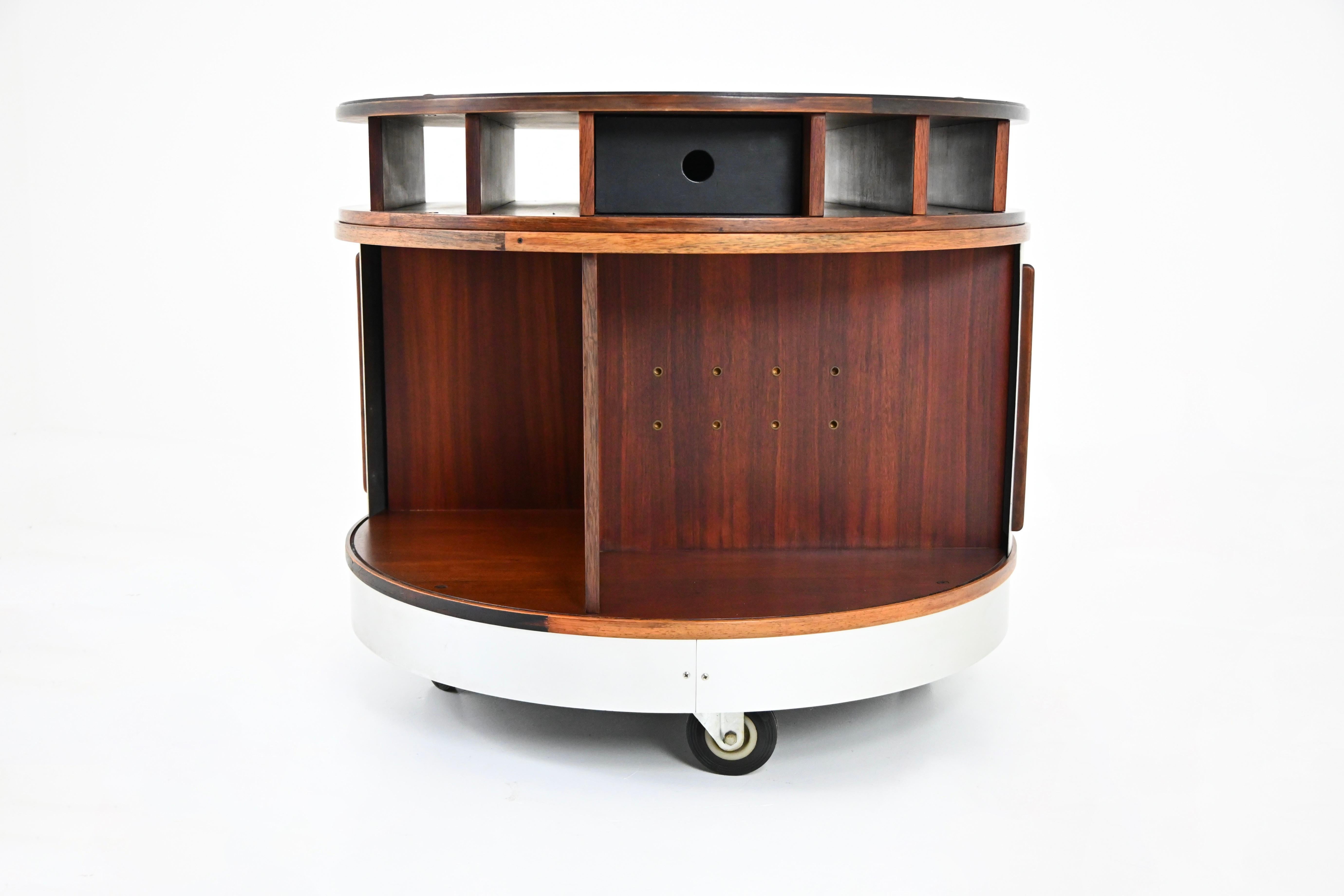 Combi center Cabinet by Joe Colombo for Bernini, 1960s en Bueno estado para la venta en bruxelles, BE