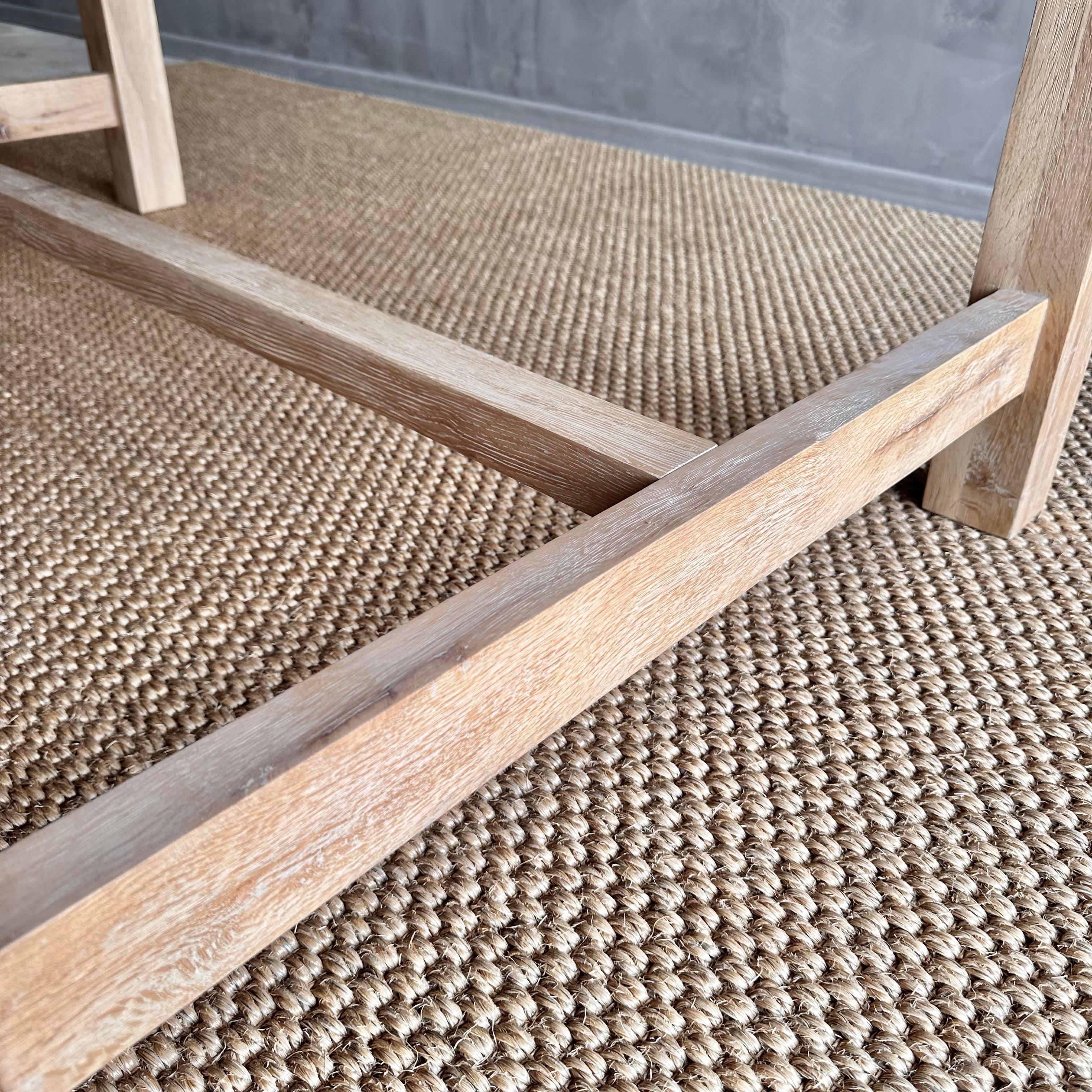 Liste combinée Salle à manger ovale + chaises de salle à manger Ellis + poterie + table d'appoint en vente 3