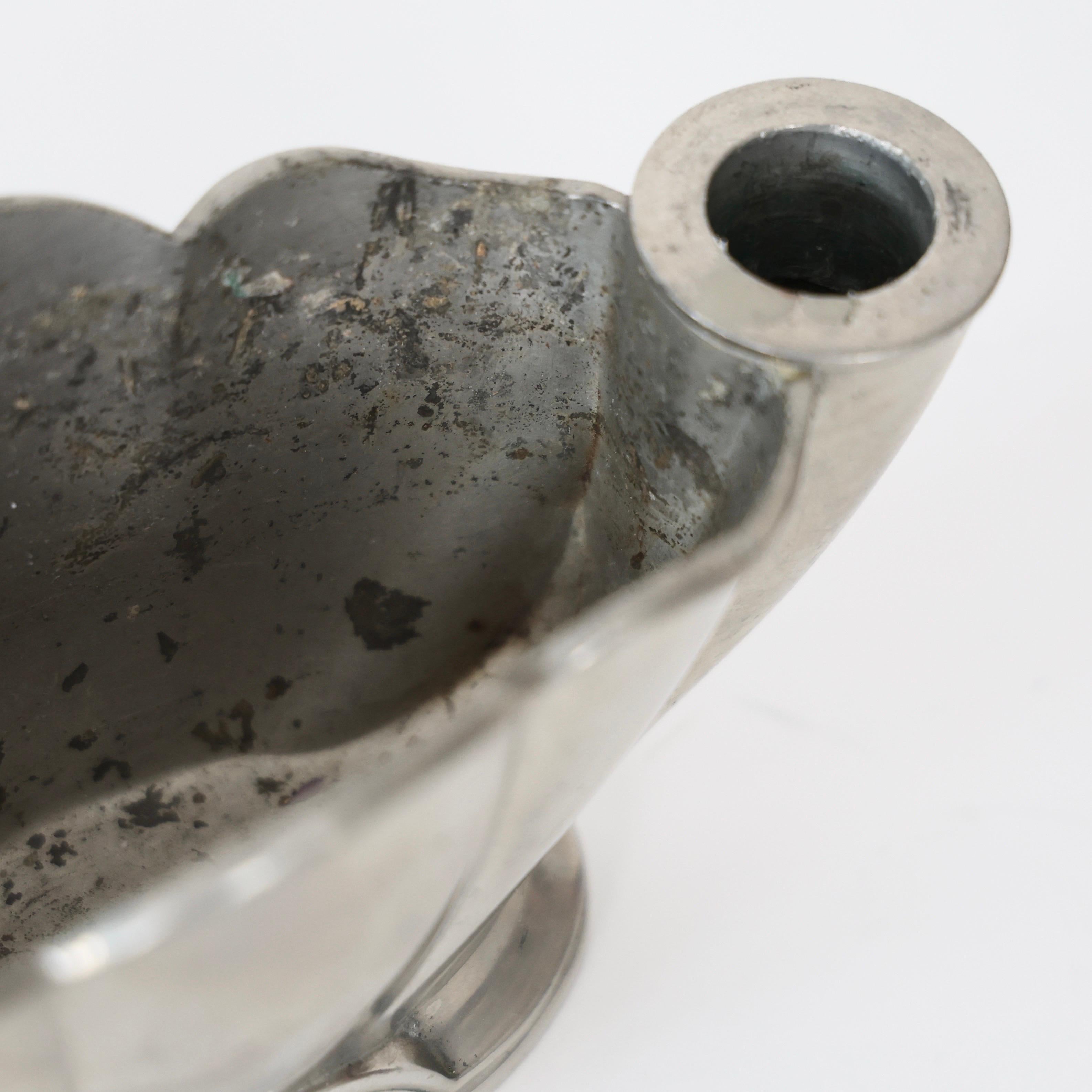 Vaso e portacandele combinati in peltro di Just Andersen, anni '30, Danimarca in vendita 4