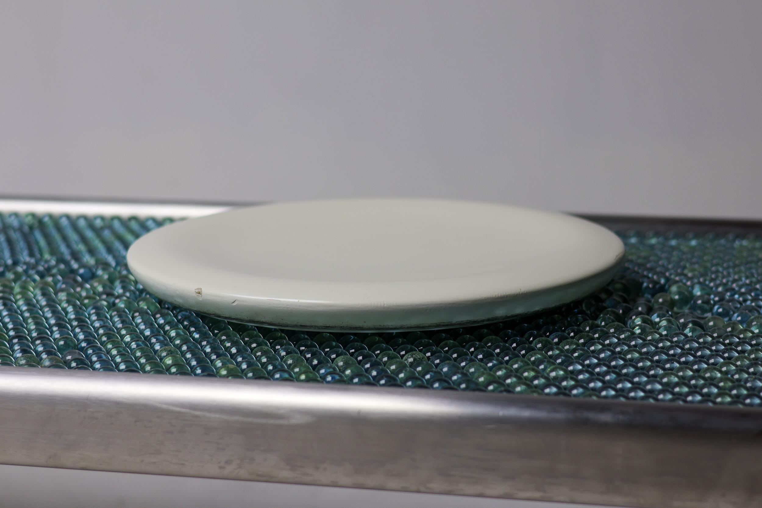 Banc Come A Little Bit Closer de Nina Farkache Droog, design néerlandais post-moderne en vente 2
