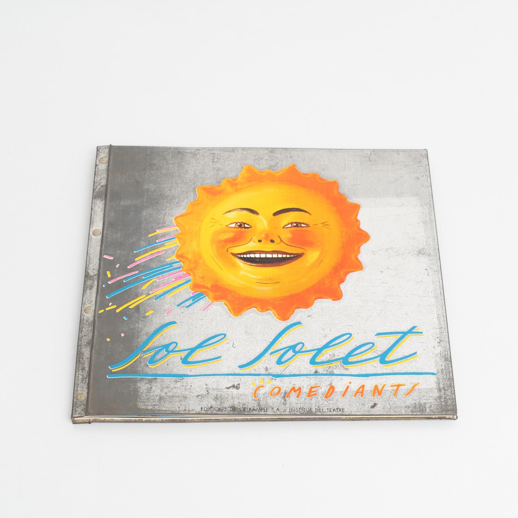 Comediants 'Sol Solet' Book, First Edition, 1983 In Good Condition For Sale In Barcelona, ES