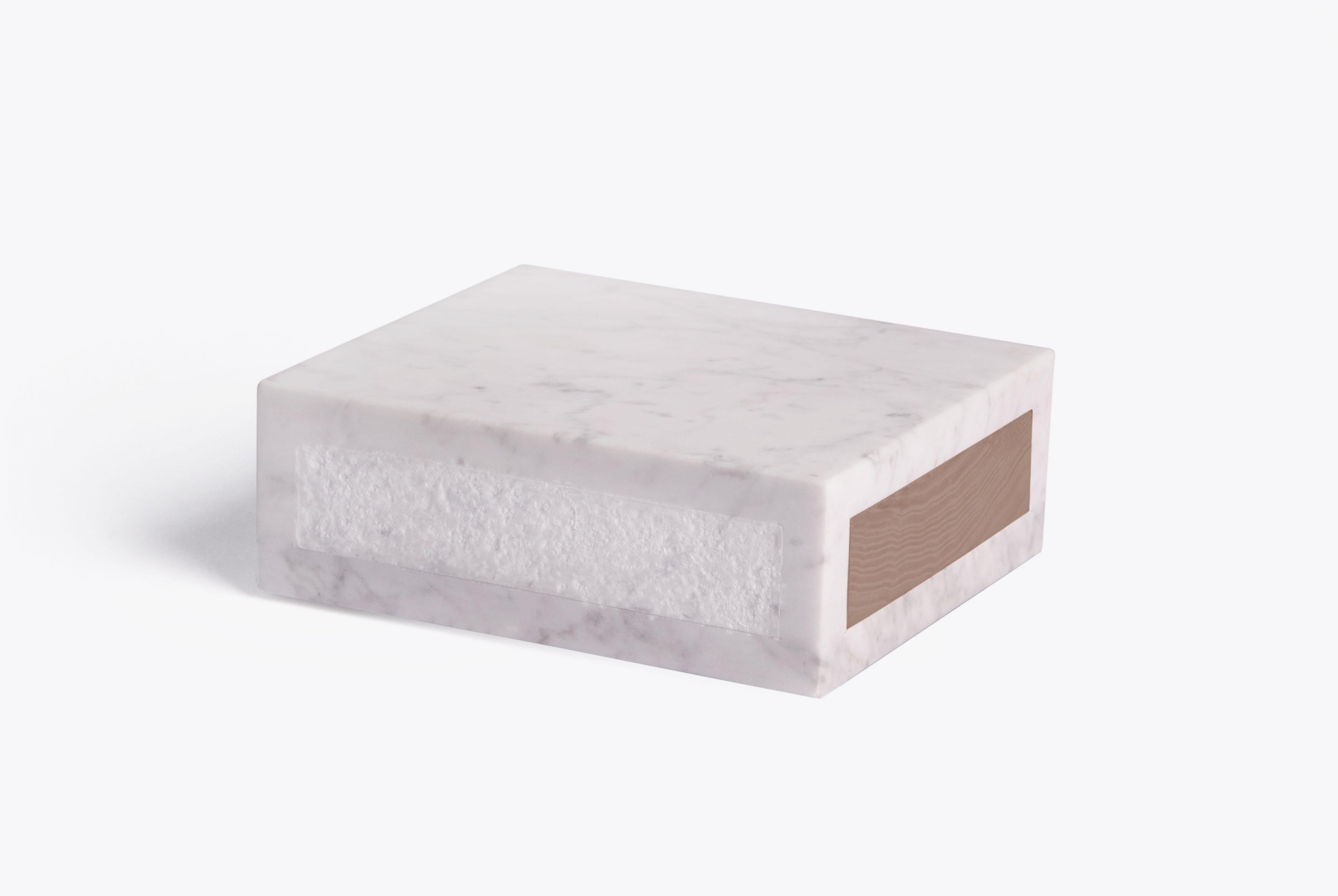 Comequandofuoripiove case + 2 decks of cards by Studio Lievito
Dimensions: D15 x W17 X H6 cm
Materials: bianco carrara marble, mohogany wood.
Weight: 2.6 kg

A reference to one of the most characteristic uses of marble and to the territory of origin