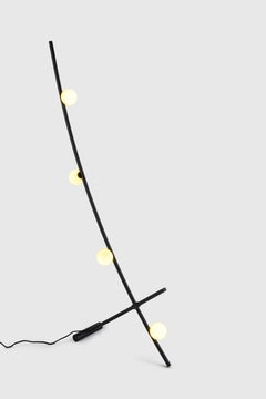 Comet Floor in Black by Hatsu