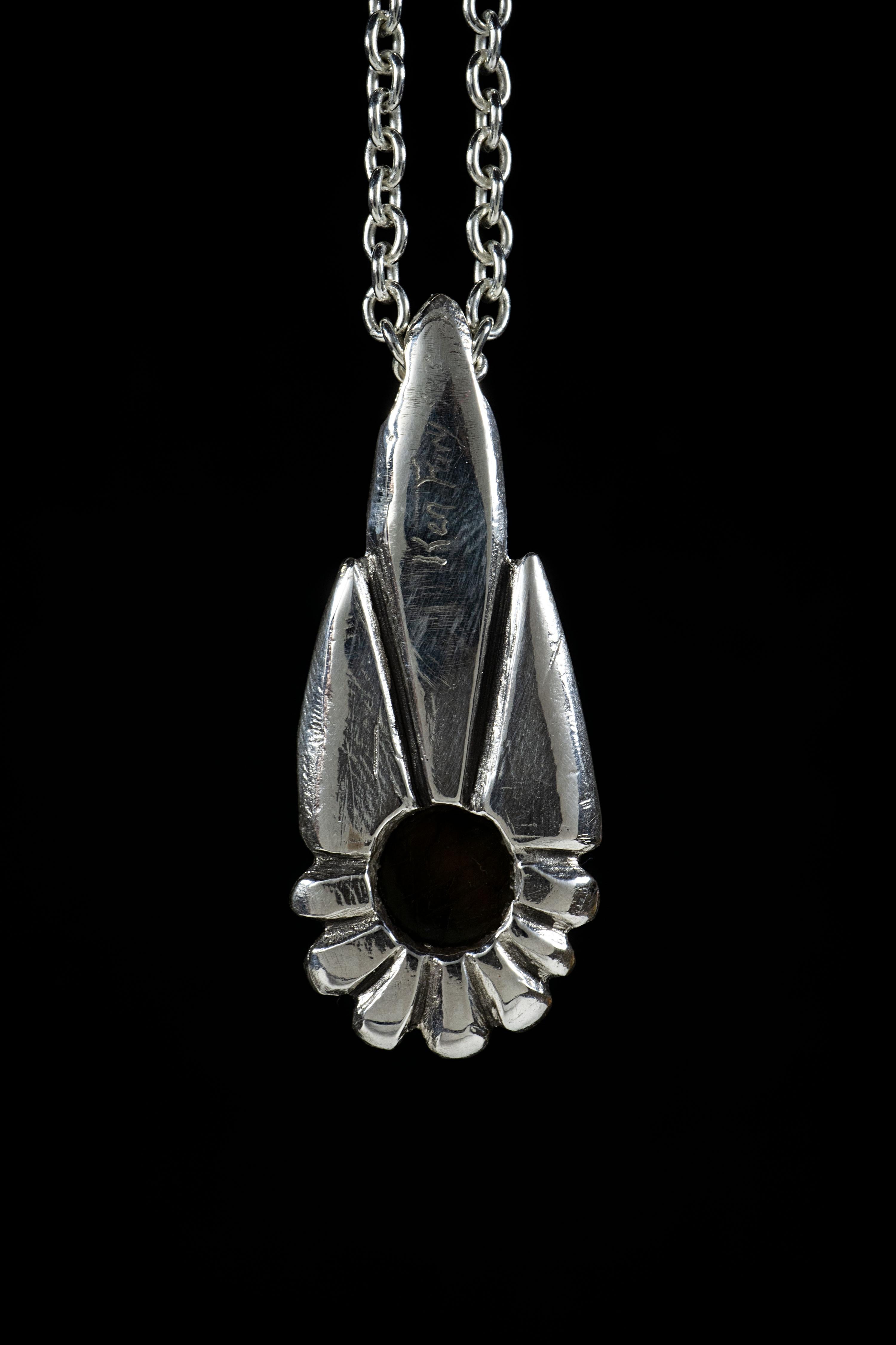 Comet (Labradorite, 10K Solid White Gold Pendant) by Ken Fury In New Condition For Sale In Queens, NY