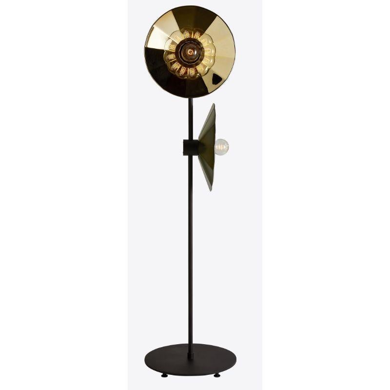 Cometa floor lamp by Radar (Handmade).
Design: Bastien Taillard
Materials: Thermoformed gold glass, matt black metal structure.
Dimensions: D 40, H 160cm.

Also Available: Fractale/zenith/nebbia/iris/echo versions, & in silver or bronze.

All