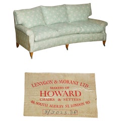 COMFORTABLE 1950's HOWARD & SON'S LENYGON & MORANT CURVED TICKING FABRIC SOFA