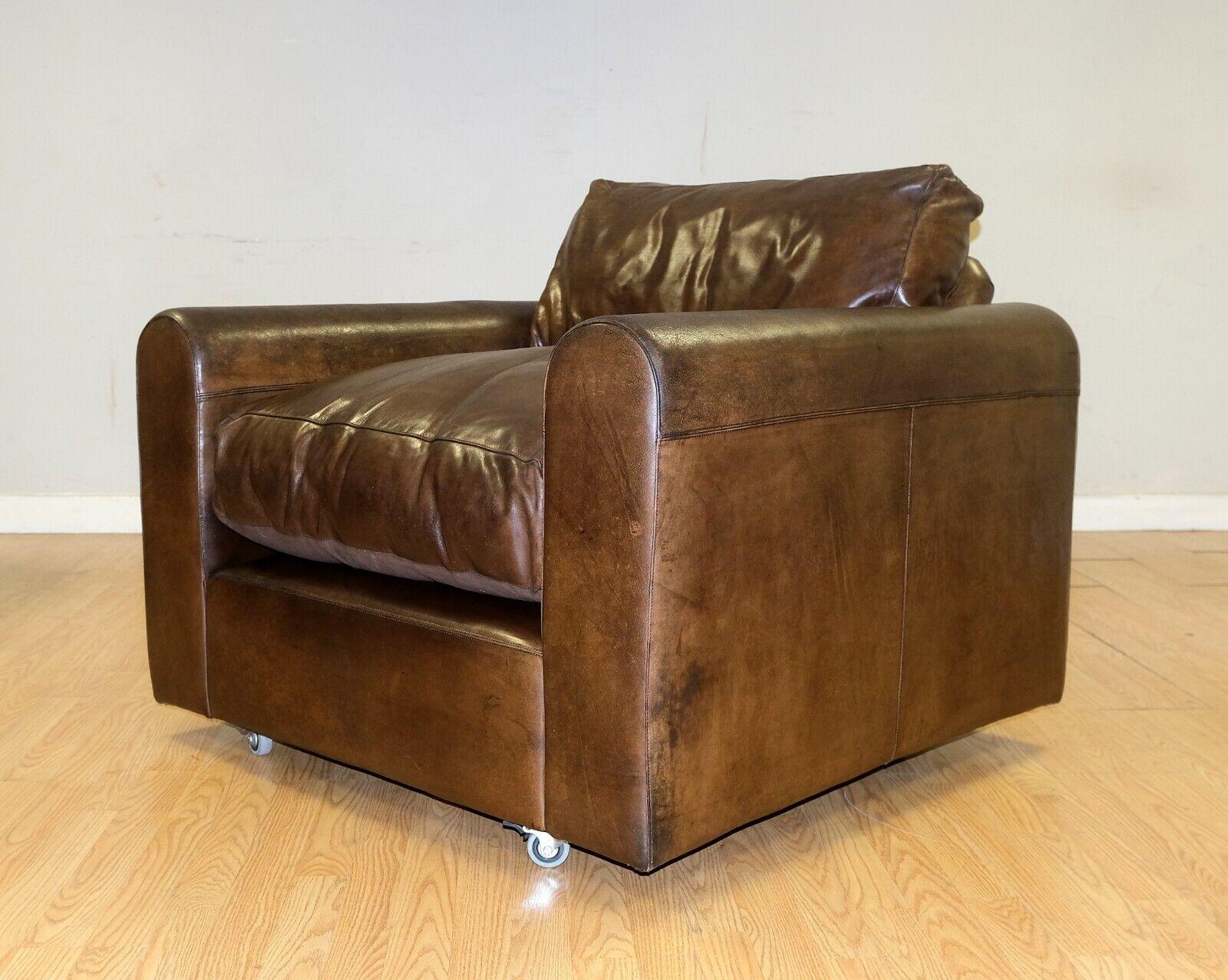 COMFORTABLE ALMA HOME BROWN LEATHER ARMCHAIR WiTH FEATHER FILLED CUSHIONS 3