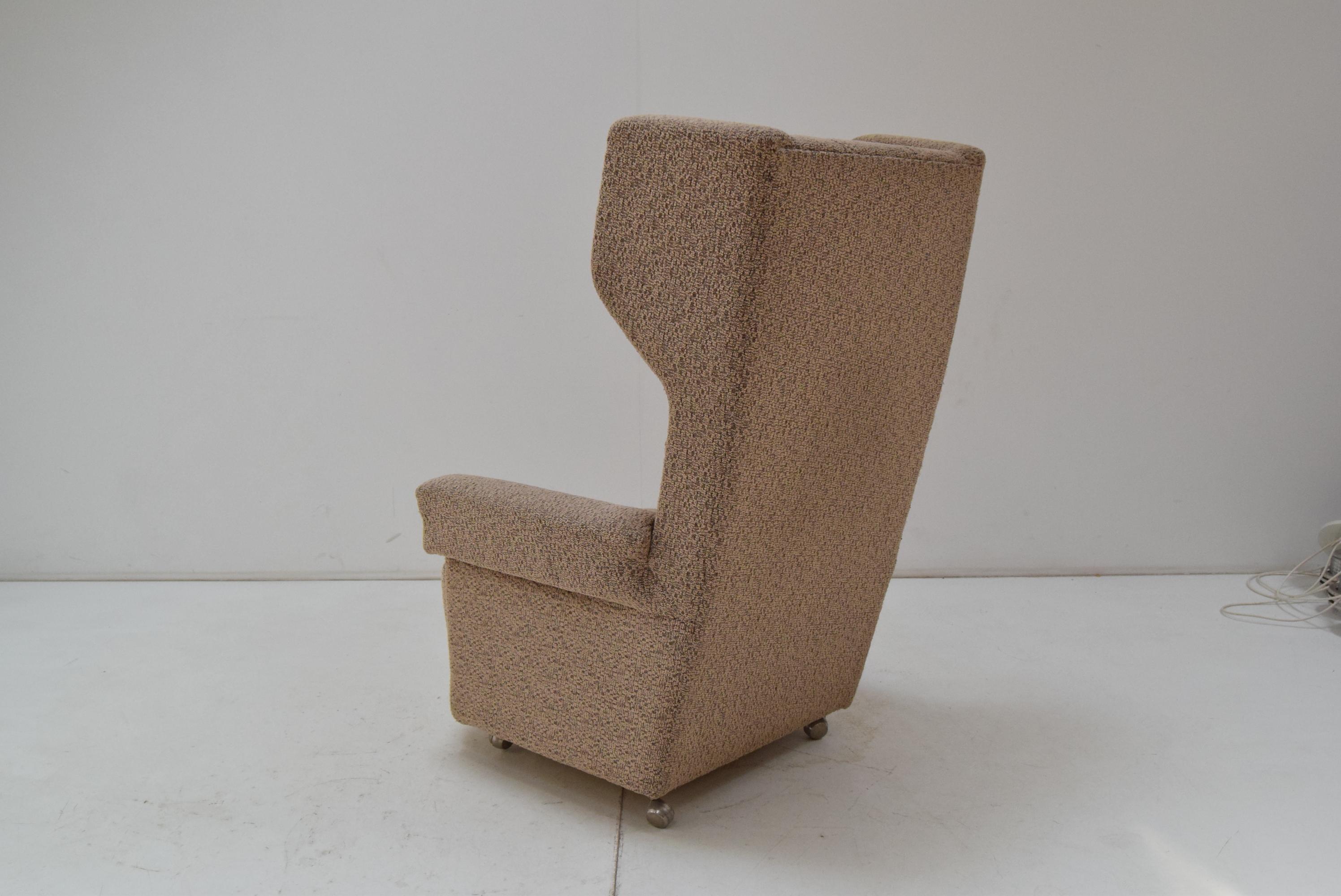 Fabric Comfortable armchair with wheels, Czechoslovakia, 1950's For Sale