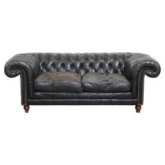 Comfortable Black Cowhide Leather Chesterfield 2.5-Seater Sofa