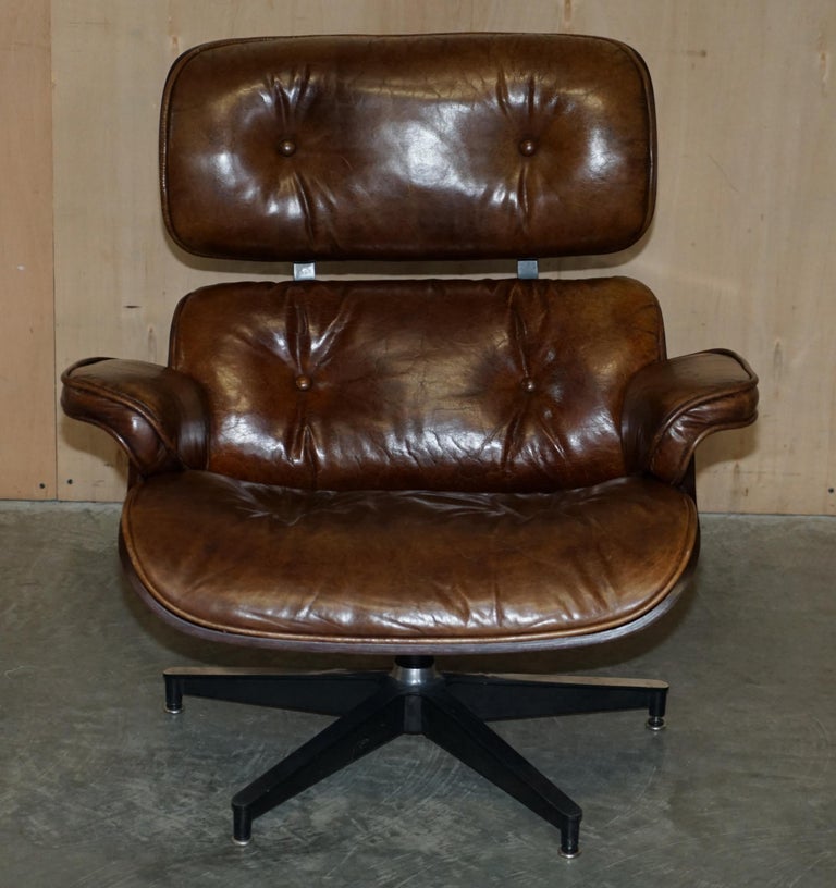 Comfortable Brown Leather Lounge Armchair and Ottoman with Teak Bentwood Frame For Sale at 1stDibs