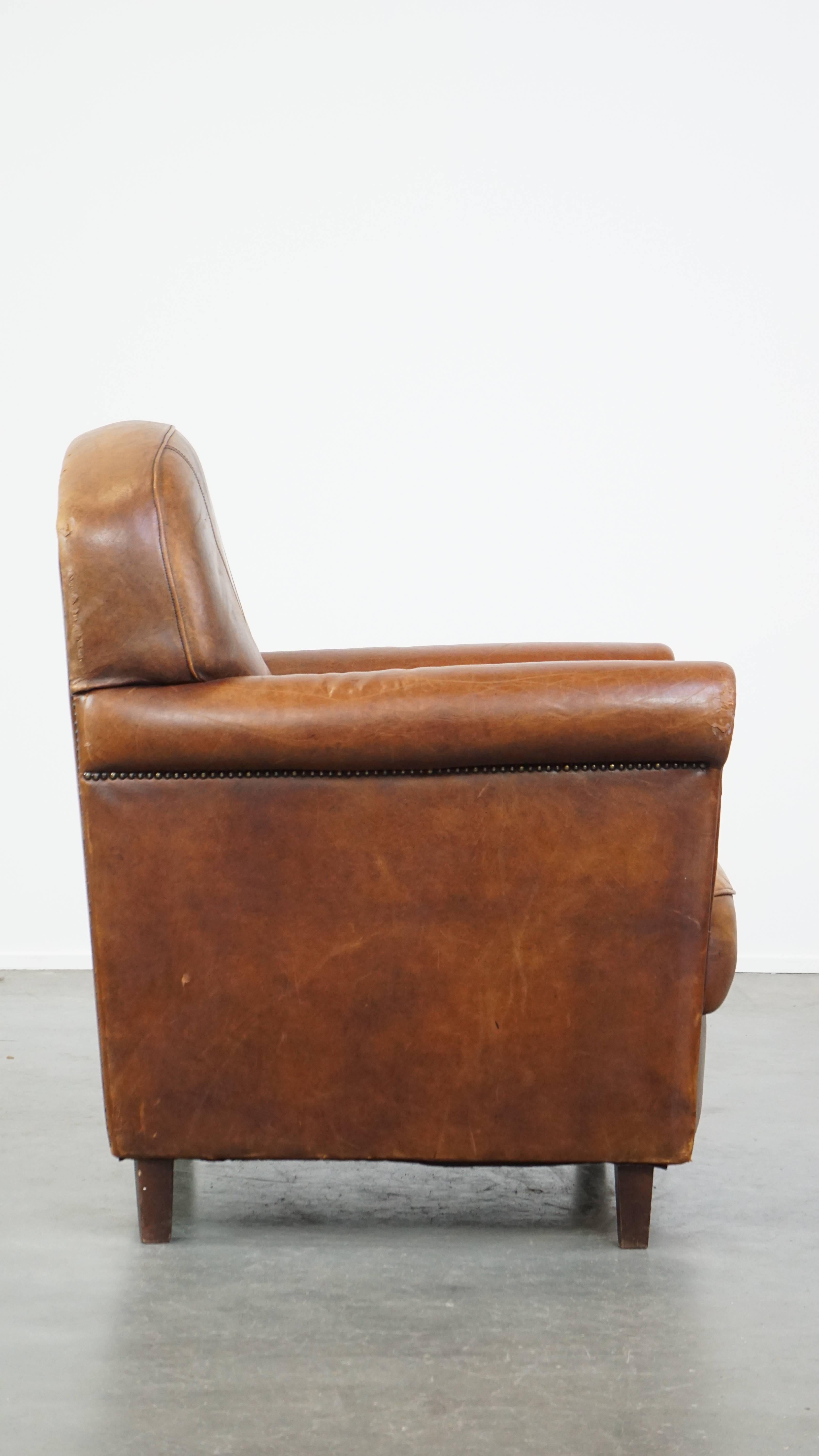 Comfortable Characteristic Sheepskin Leather Armchair with a Stunning Patina For Sale 2