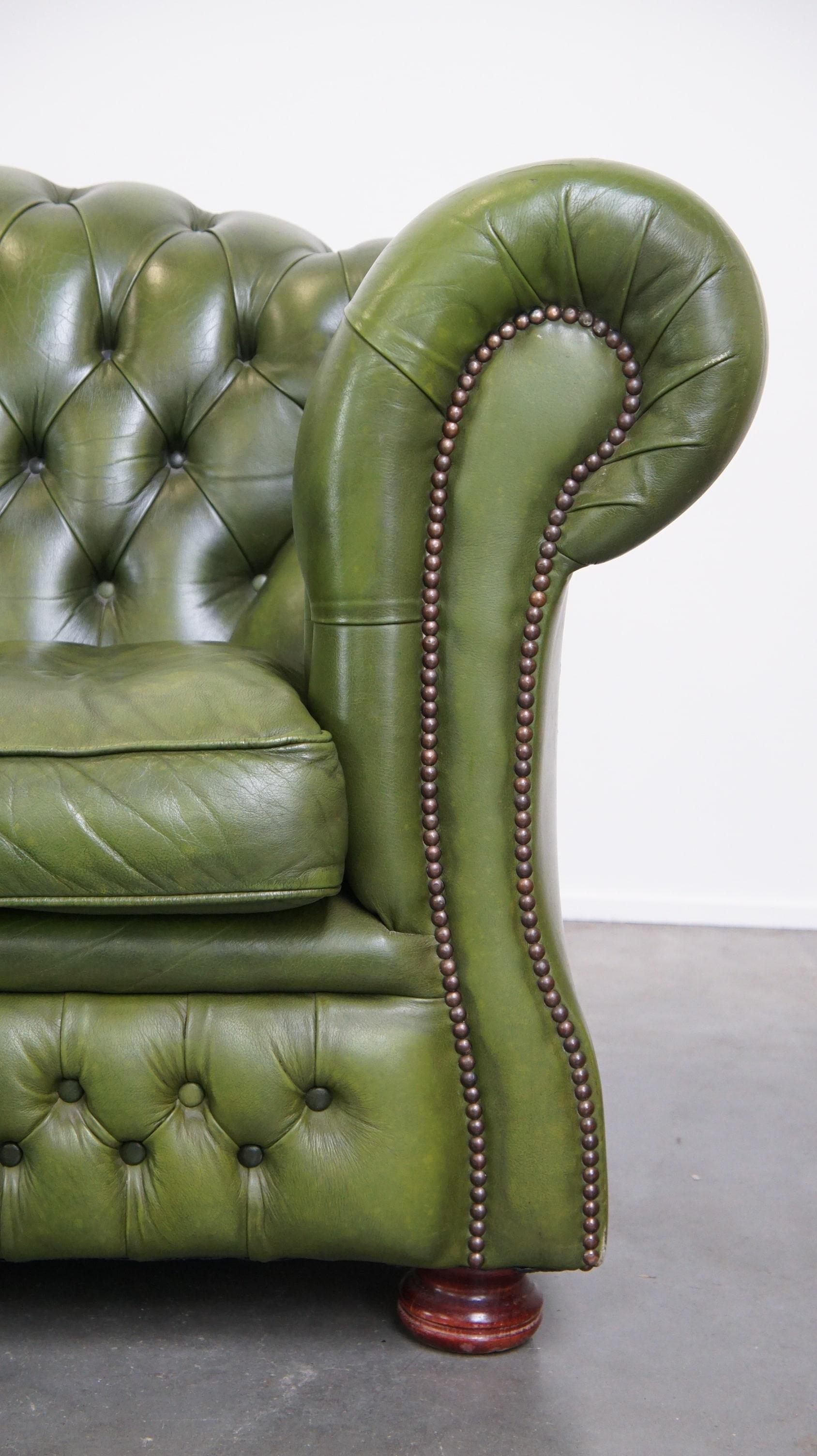 Comfortable, green, cowhide leather spacious 3-seater English Chesterfield sofa 6