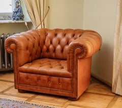 Confortevole poltrona Chesterfield in pelle