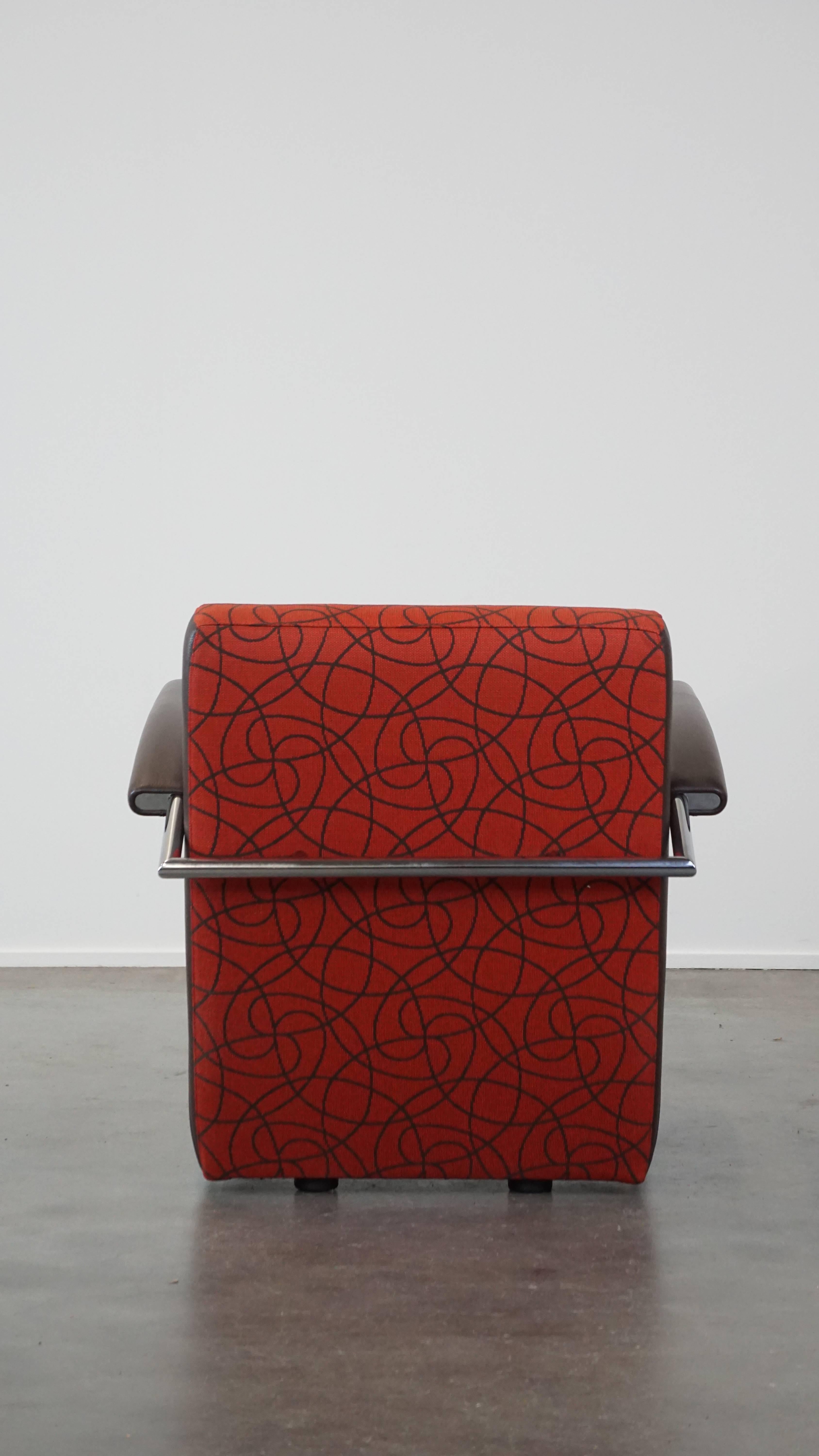 Fait main Fauteuil de design LeoLux modèle Scylla avec coussin de dossier supplémentaire en vente