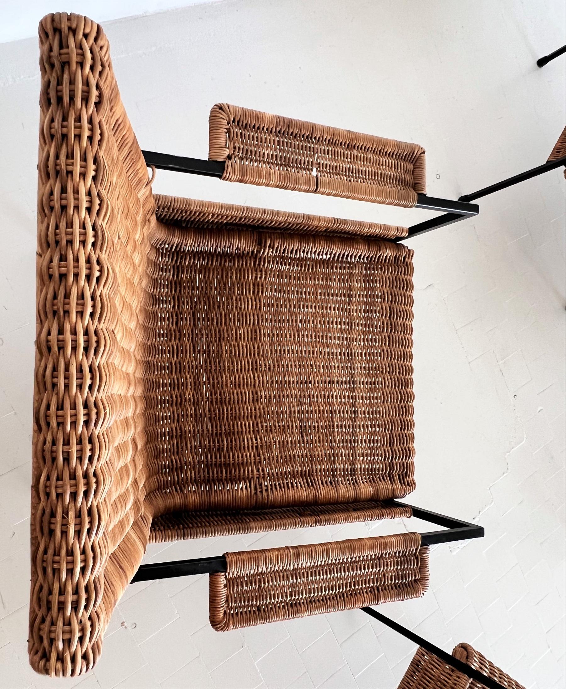 Sedie da salotto in ferro e vimini in stile Midcentury, set da 4 in vendita 8