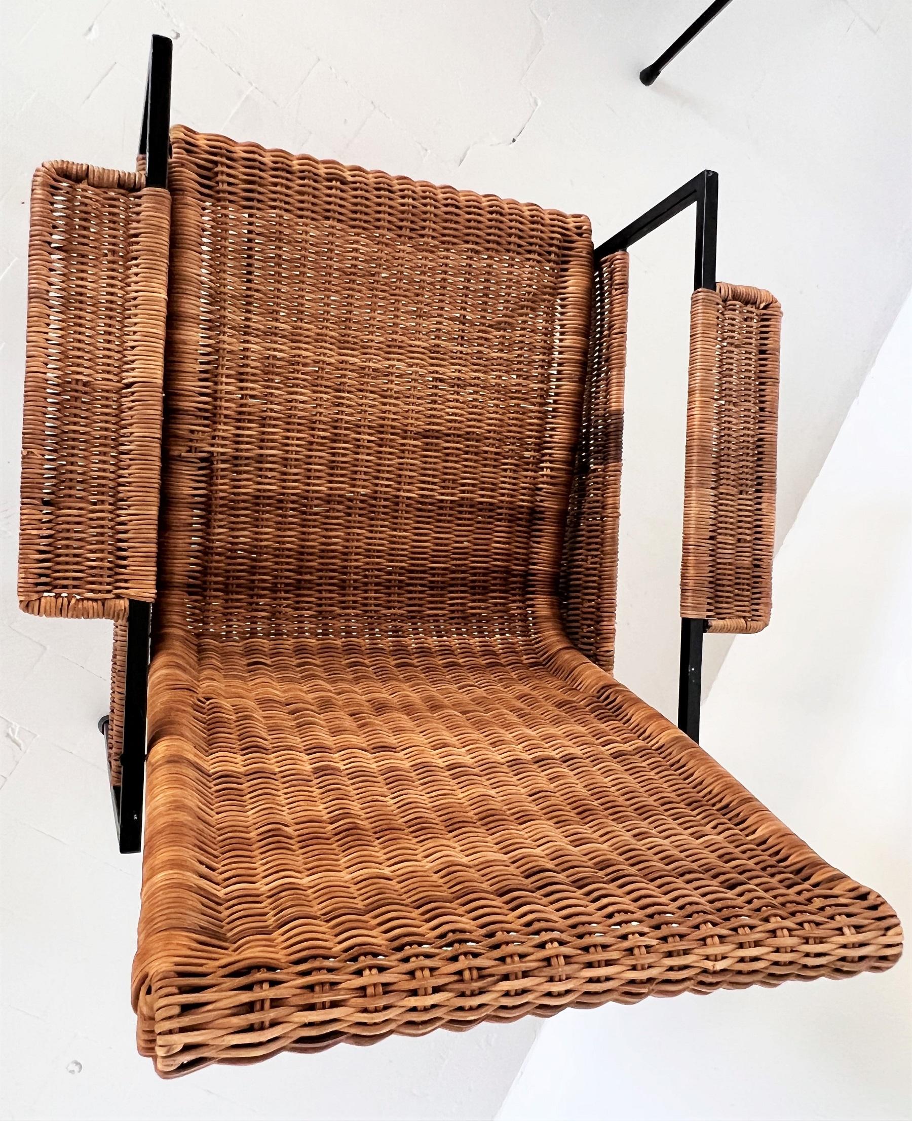Italian Comfortable Midcentury Rattan Wicker and Iron Lounge Chairs, set of 4 For Sale 11