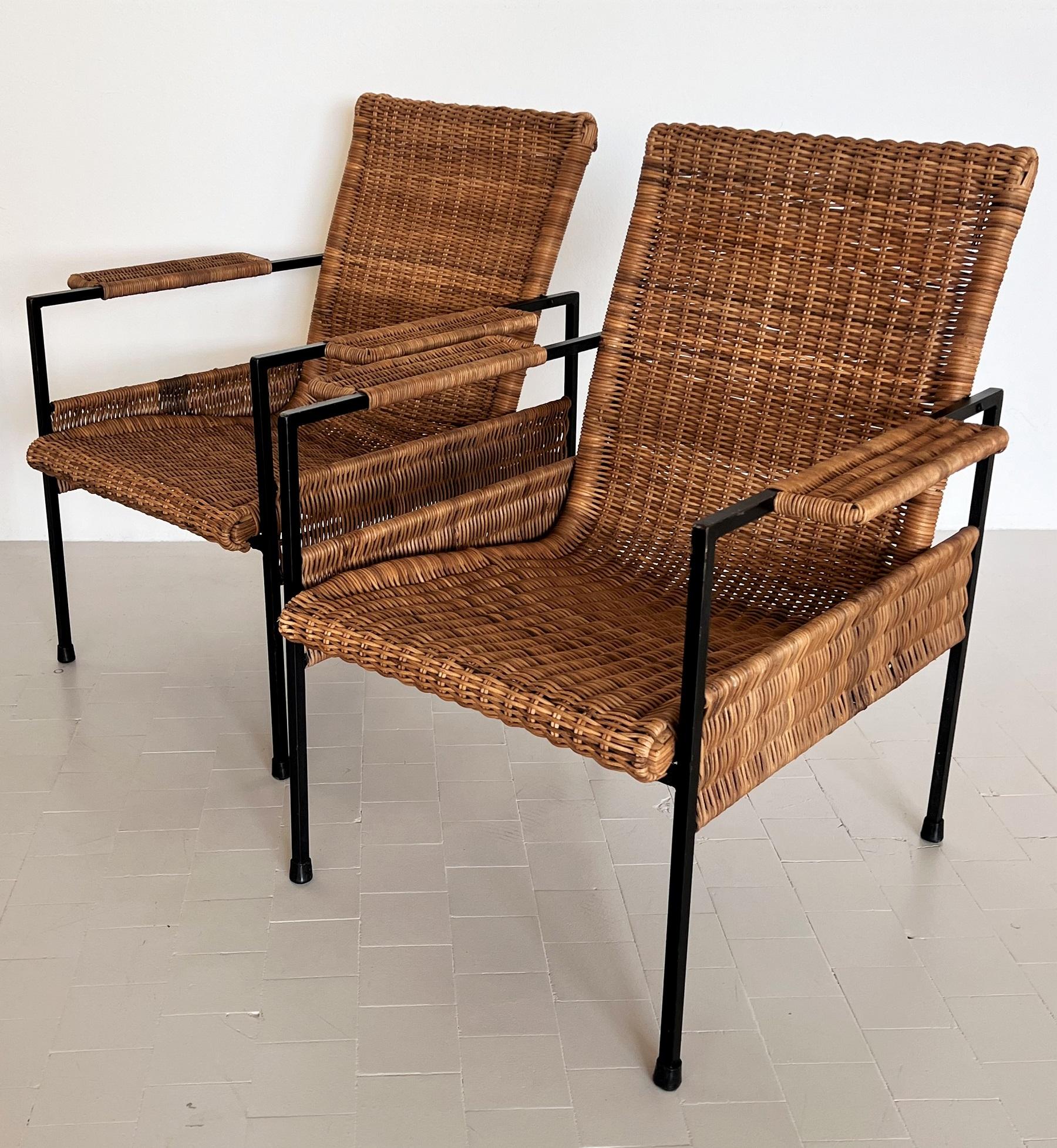 Italian Comfortable Midcentury Rattan Wicker and Iron Lounge Chairs, set of 4 For Sale 1