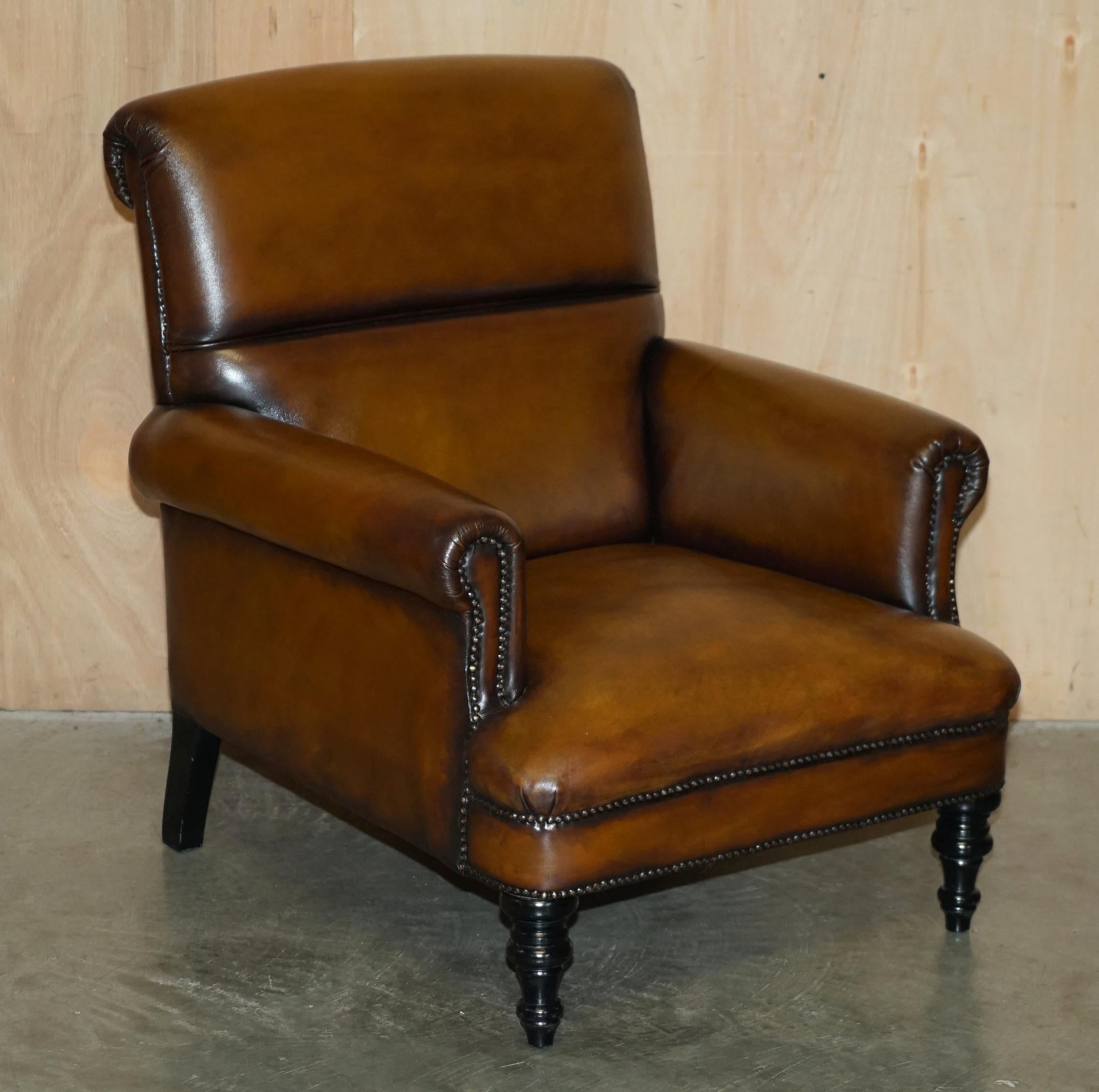 Royal House Antiques

The House Antiques a le plaisir d'offrir à la vente cette superbe paire de fauteuils club en cuir teint à la main, de couleur brun cigare, entièrement restaurés.

Veuillez noter que les frais de livraison indiqués sont donnés à