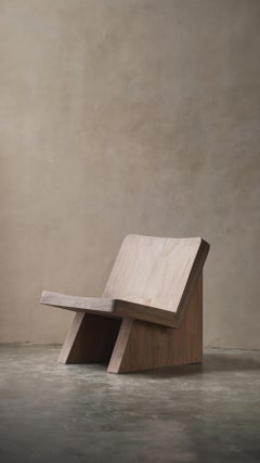 Sedia da lettura confortevole con seduta morbida Muted di Joel Escalona No07