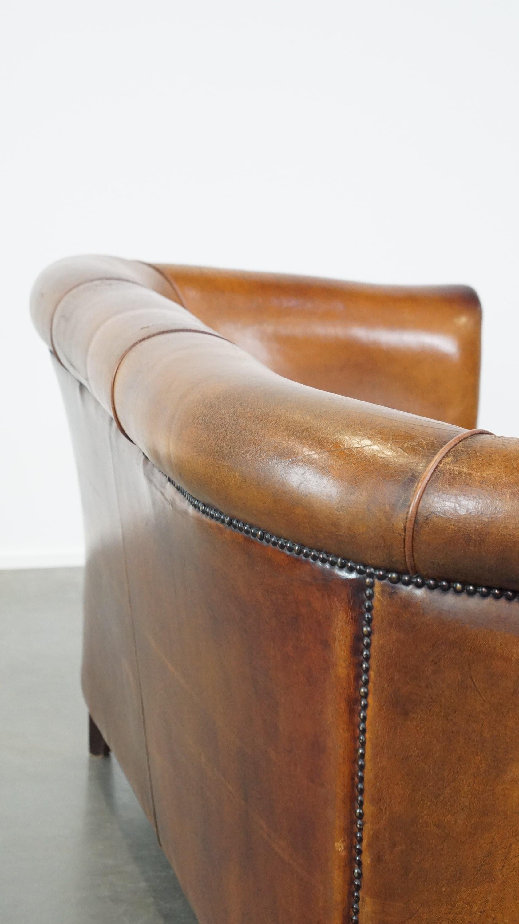 Comfortable sheepskin leather 2.5 seater club sofa 6