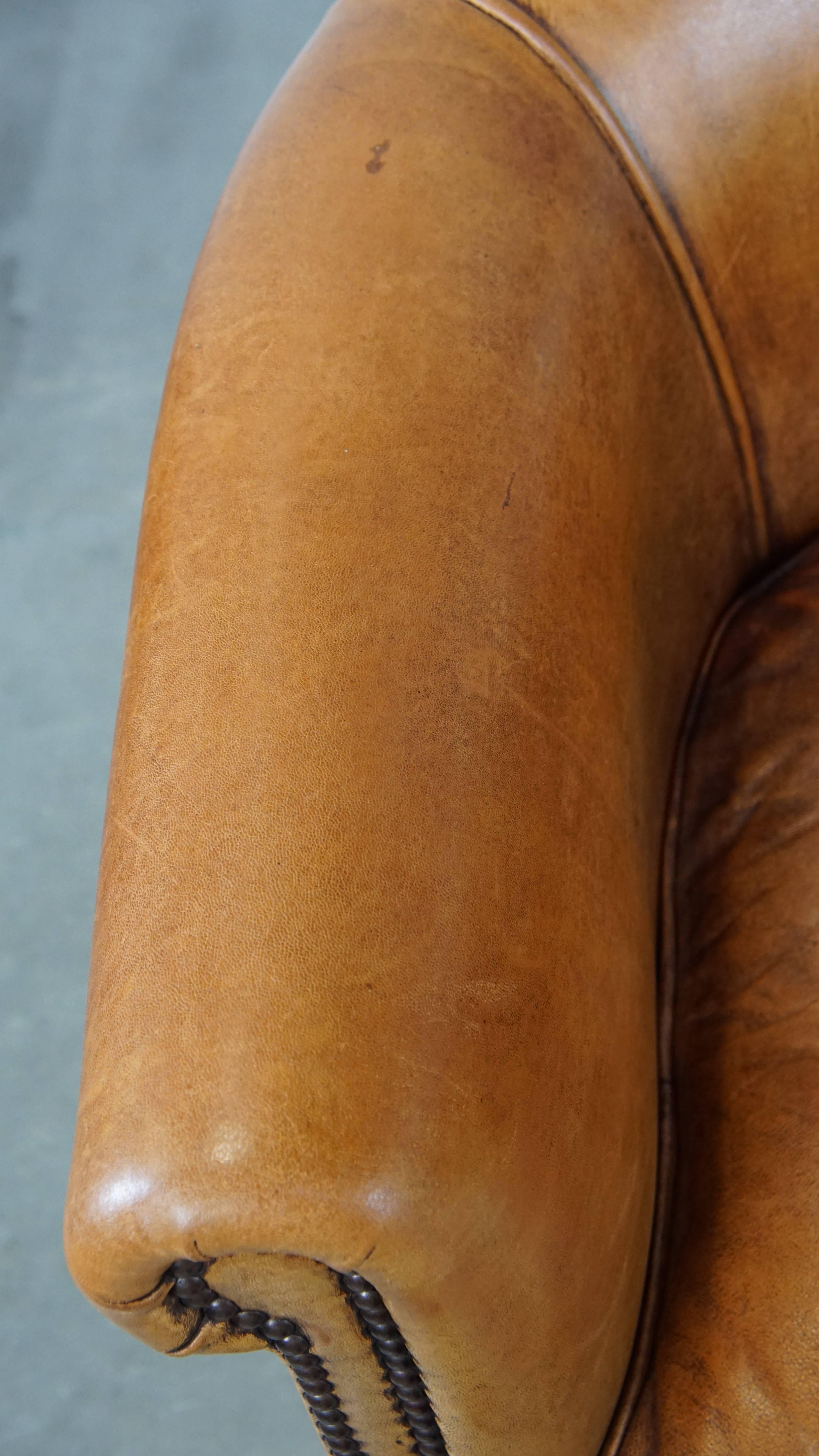 Comfortable Sheepskin Leather Club Chair in a Beautiful Light Cognac Color For Sale 1