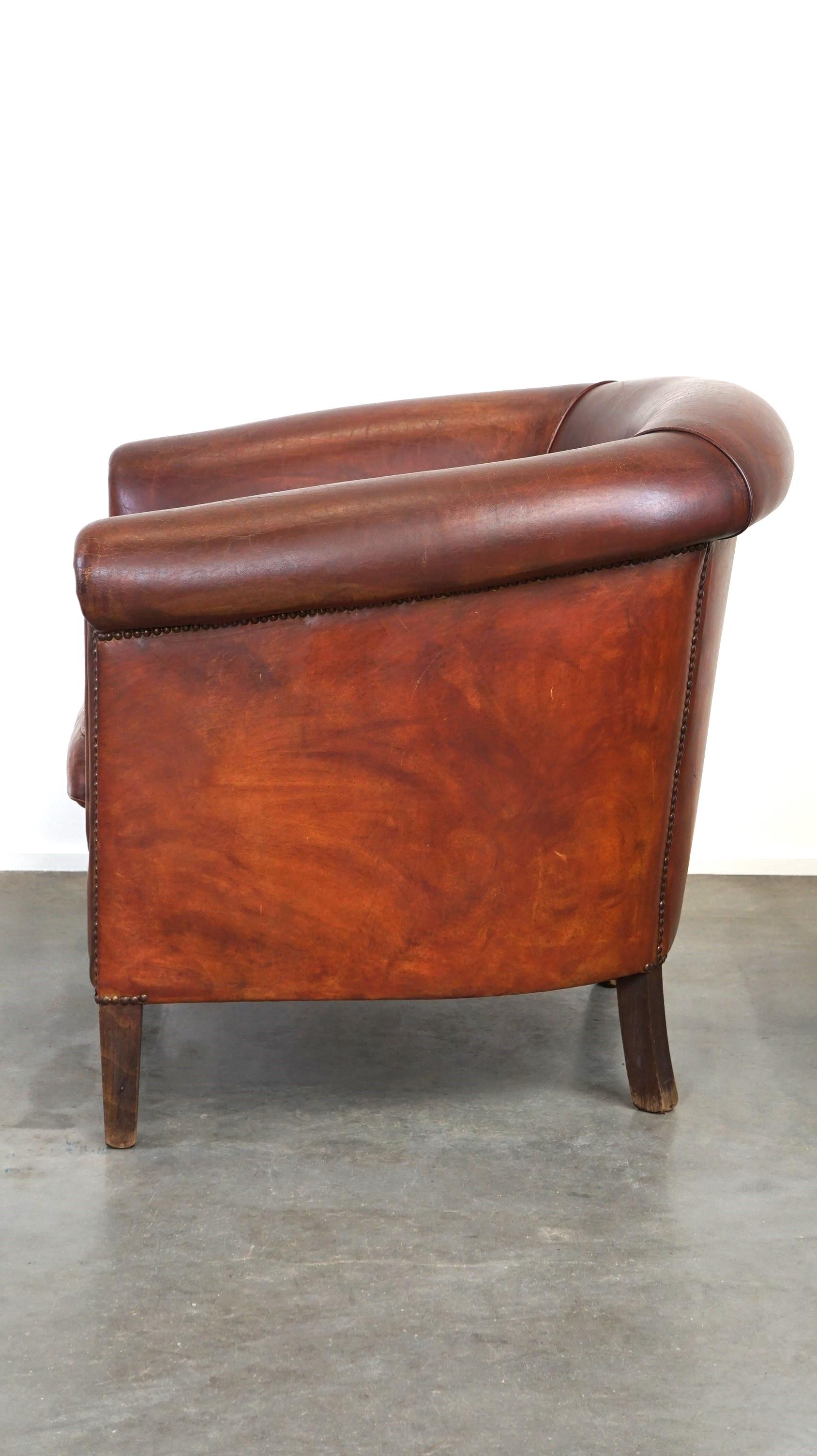 Comfortable, Spacious Sheepskin Leather Club Chair with a Loose Seat Cushion For Sale 1