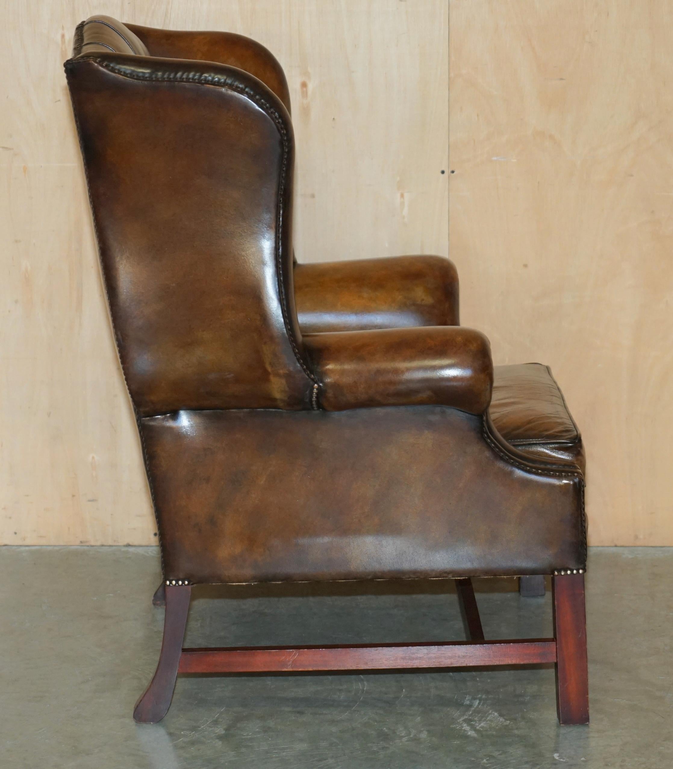 COMFORTABLE ViNTAGE RESTORED BROWN LEATHER TUFTED CHESTERFIELD WINGBACK ARMCHAIR im Angebot 6