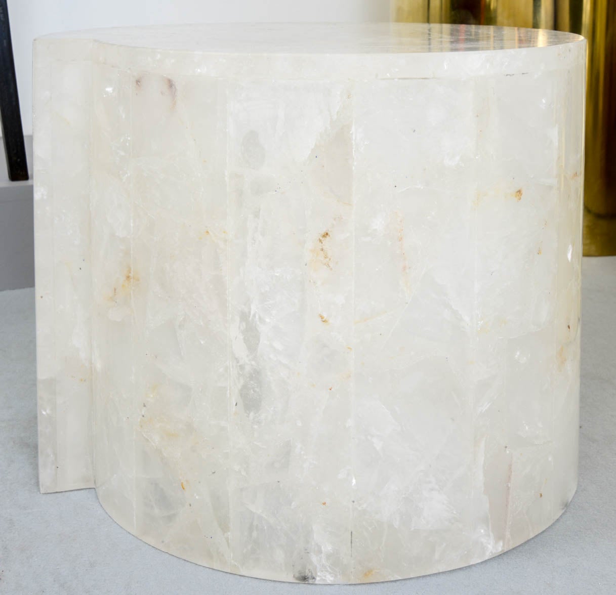 XXIe siècle et contemporain Piédestal en forme de commode en cristal de roche en vente