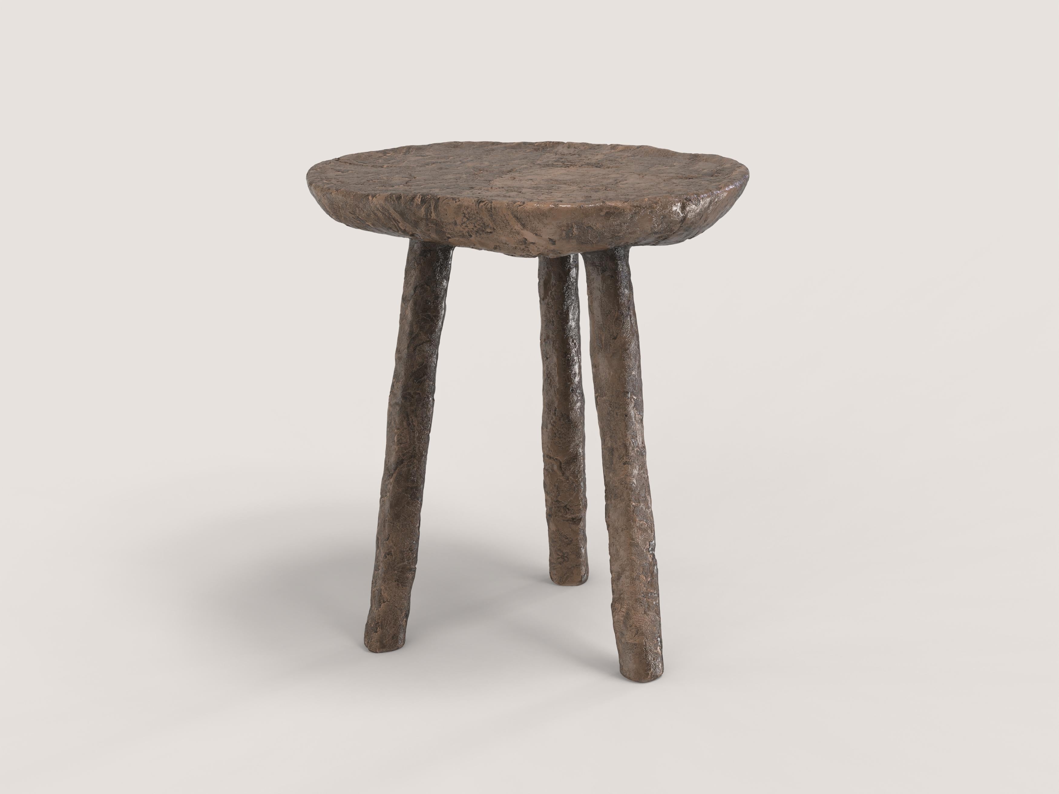 Comma V1 Stool by Edizione Limitata
Limited edition of 150 pieces. Signed and numbered.
Dimensions: D 34 x W 34 x H 39 cm.
Materials: Cast bronze.

Comma is a 21st century collection of seatings made by Italian artisans in bronze with a green