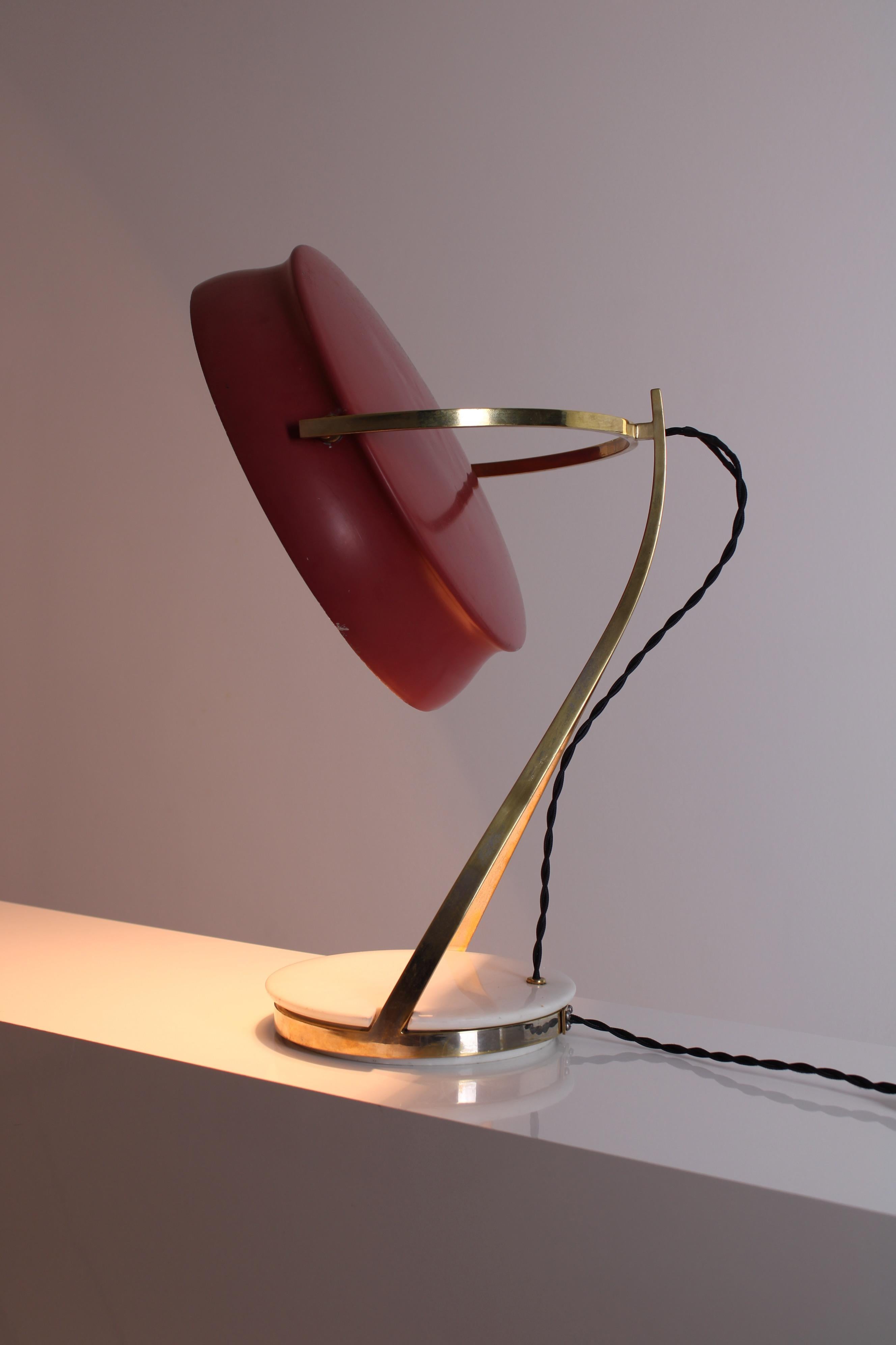 Milieu du XXe siècle Lampe de bureau Commander de Bruno Chiarini, 1958 en vente