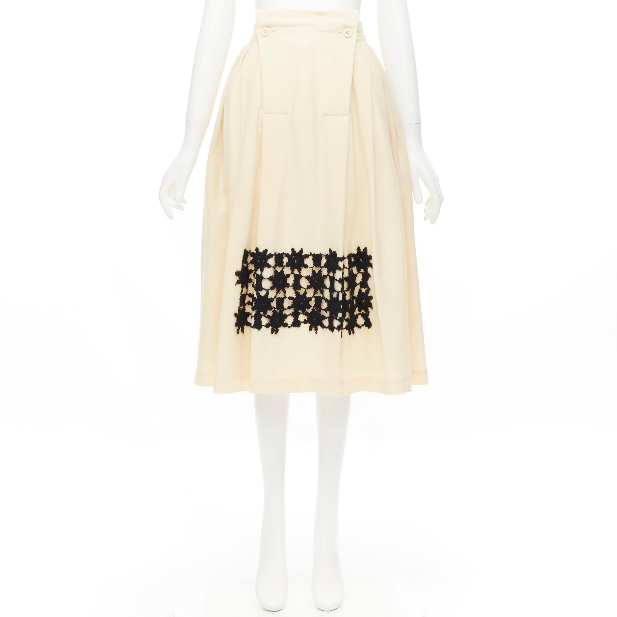 COMME DES GARCINS 1988 Runway Vintage cream black lattice lace flared skirt S For Sale 7