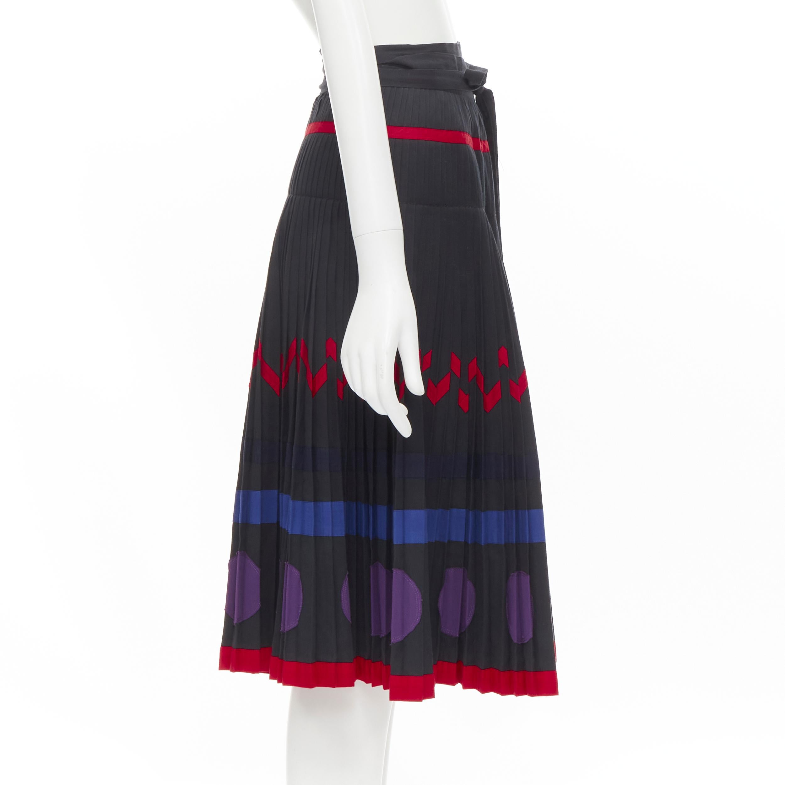 Black COMME DES GARCONS 1980s black geometric pattern pleated wrapped flared skirt S For Sale