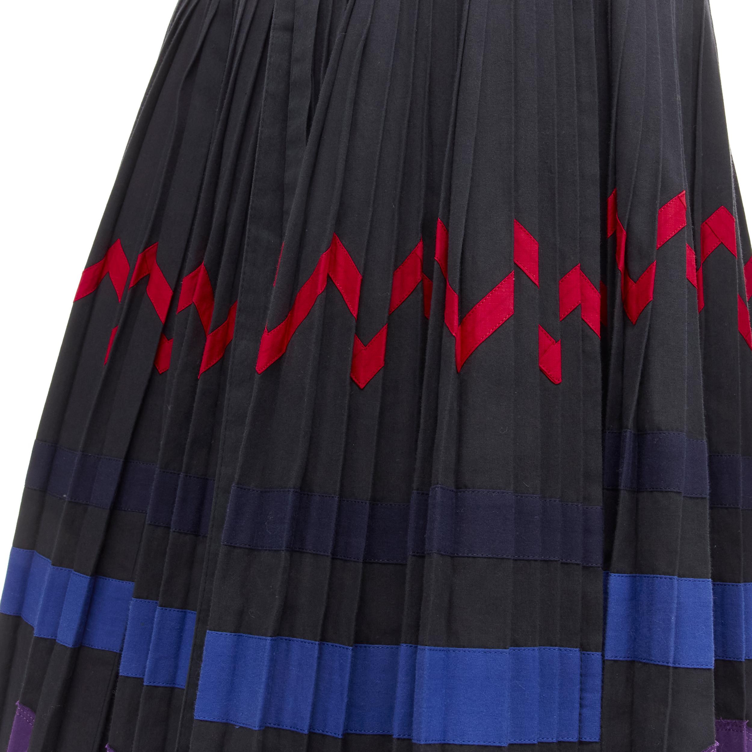 COMME DES GARCONS 1980s black geometric pattern pleated wrapped flared skirt S For Sale 3