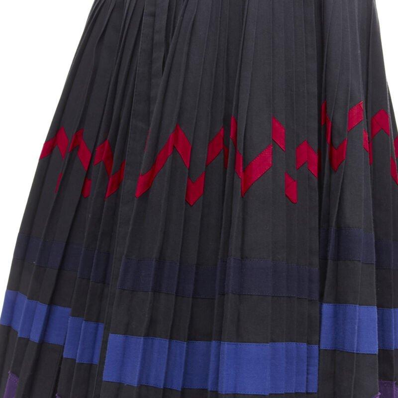 COMME DES GARCONS 1980s black geometric pattern pleated wrapped flared skirt S For Sale 3