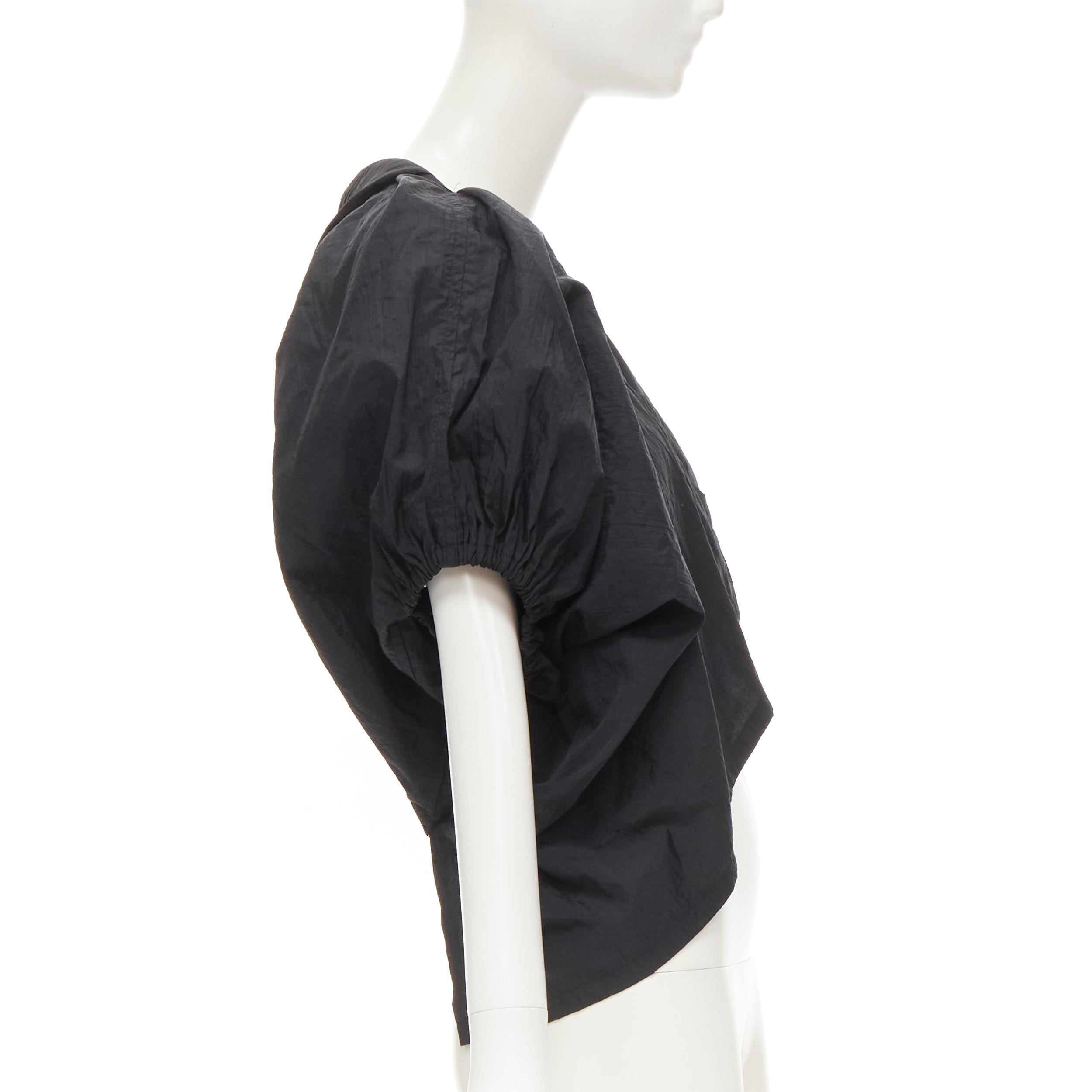 COMME DES GARCONS 1980's Vintage black crinkled nylon twist back shrug jacket In Excellent Condition For Sale In Hong Kong, NT