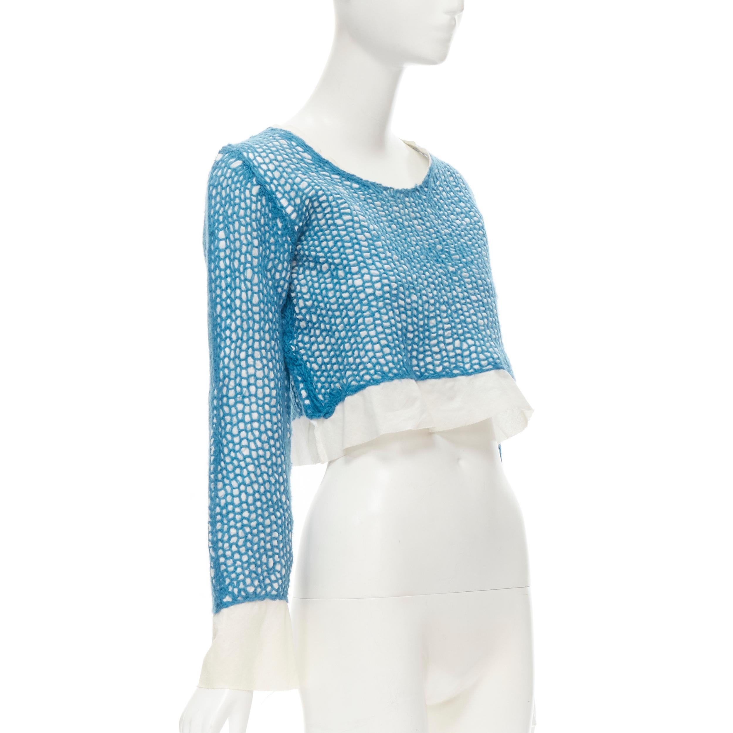Gray COMME DES GARCONS 1980's Vintage blue wool weave embroidered cropped top M For Sale