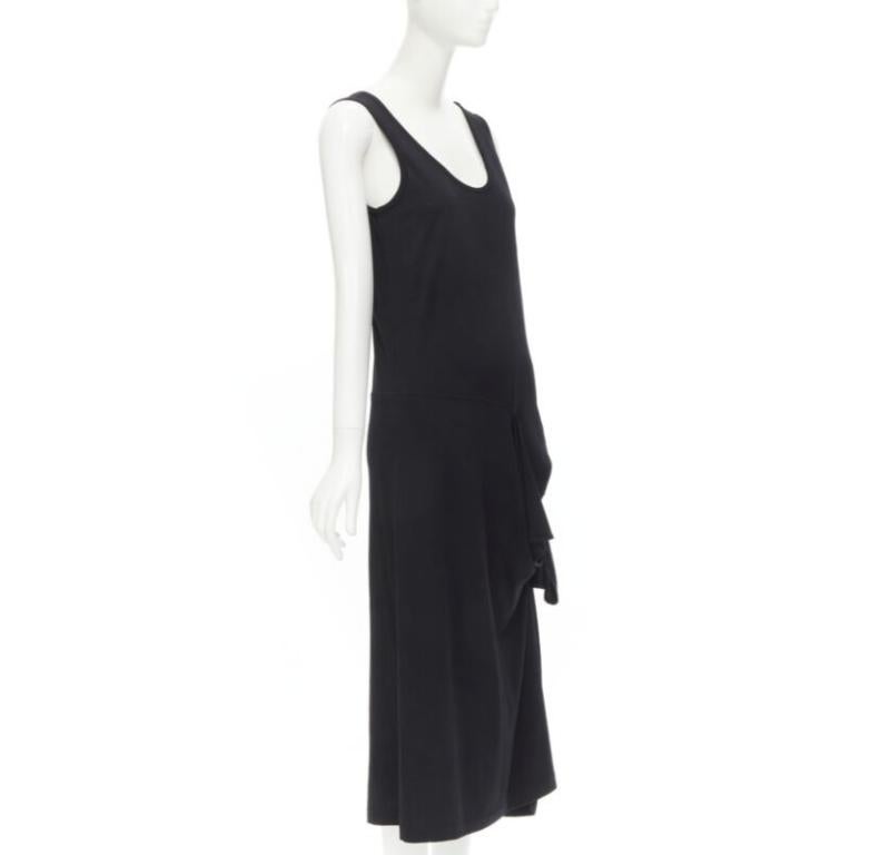 Nero COMME DES GARCONS 1980s Vintage abito midi drappeggiato con dettaglio scoop neck M in vendita